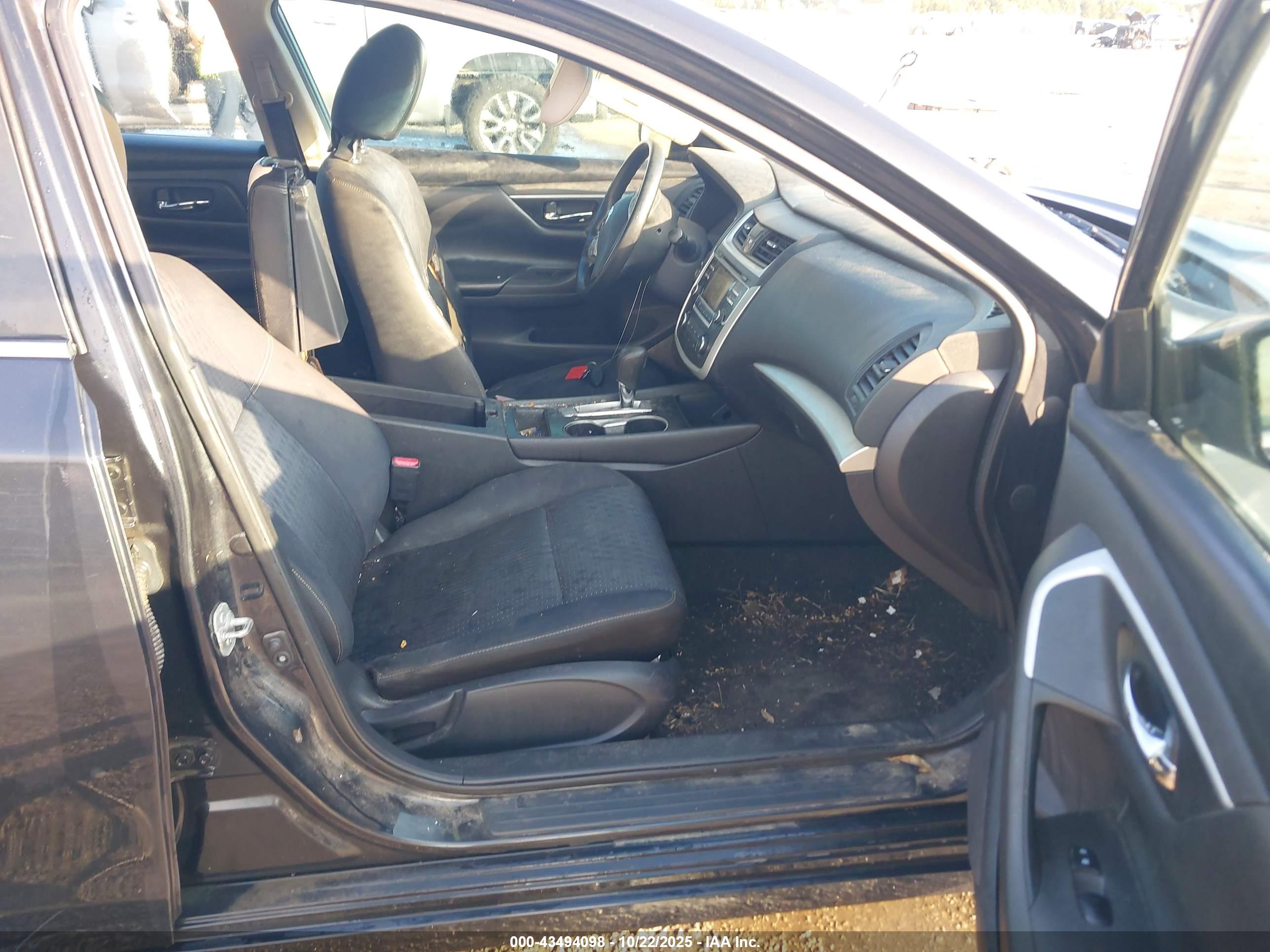 NISSAN ALTIMA image 5