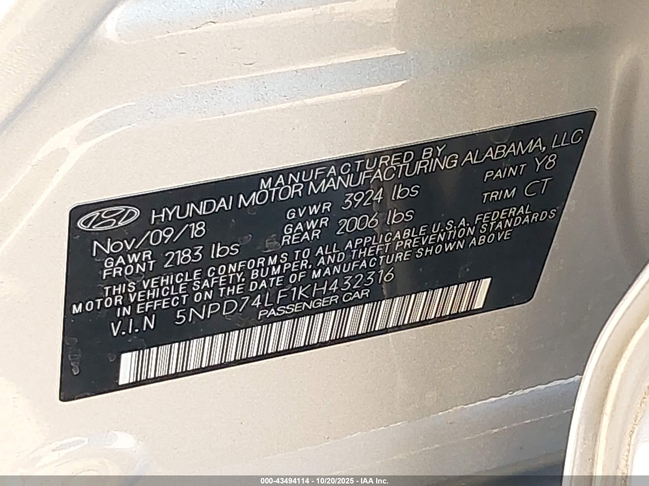 HYUNDAI ELANTRA image 9