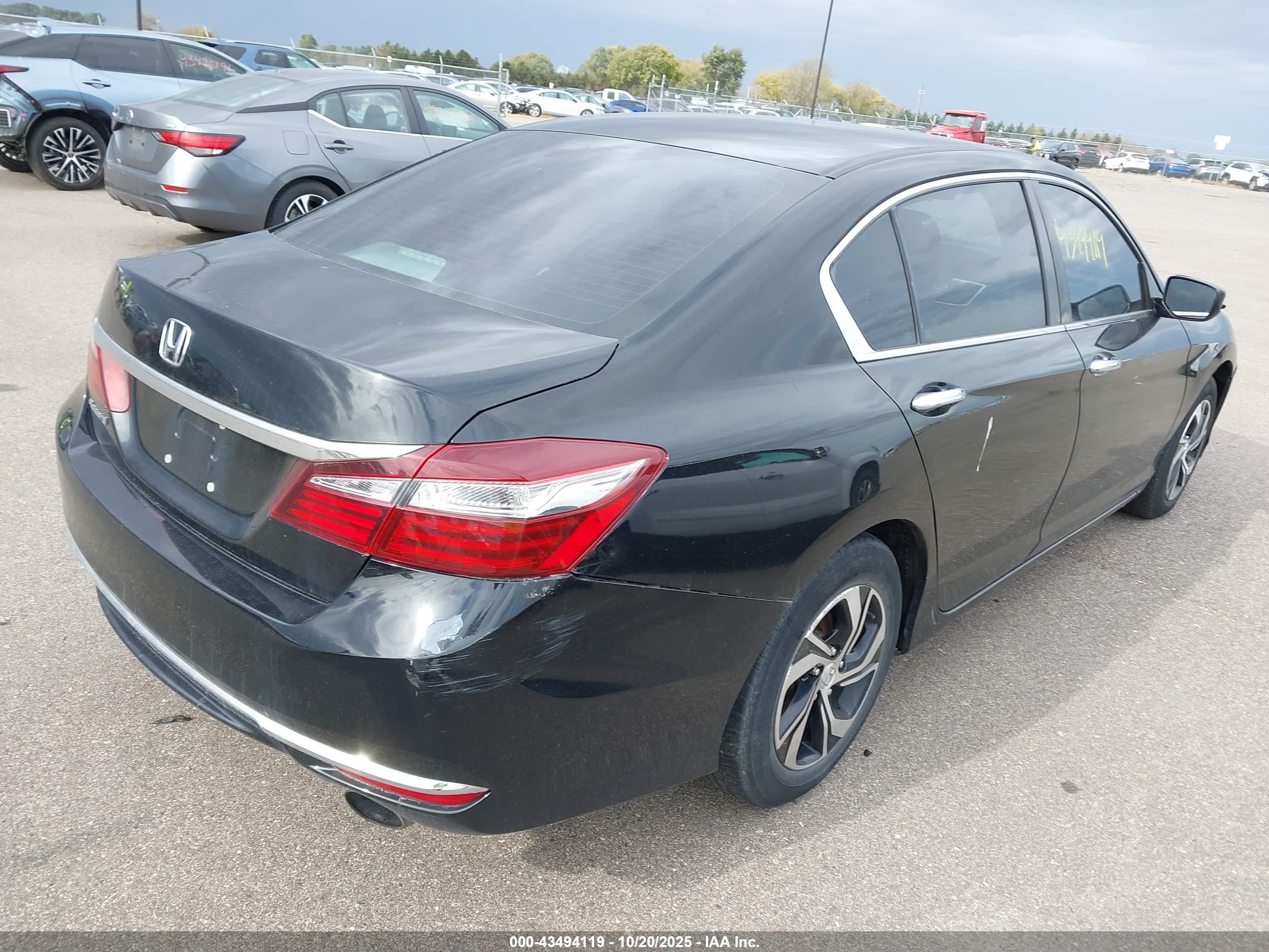 HONDA ACCORD image 4