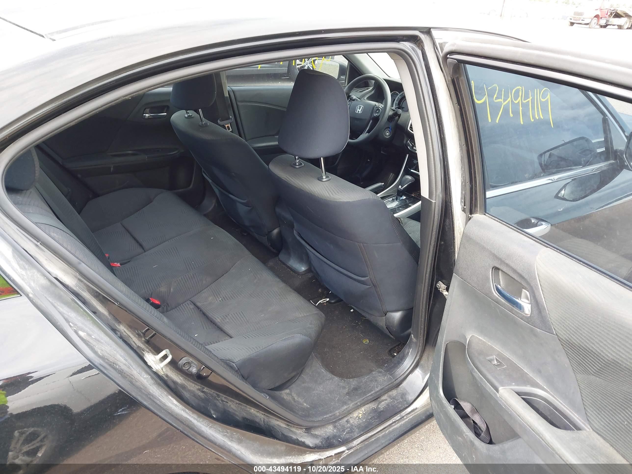 HONDA ACCORD image 8