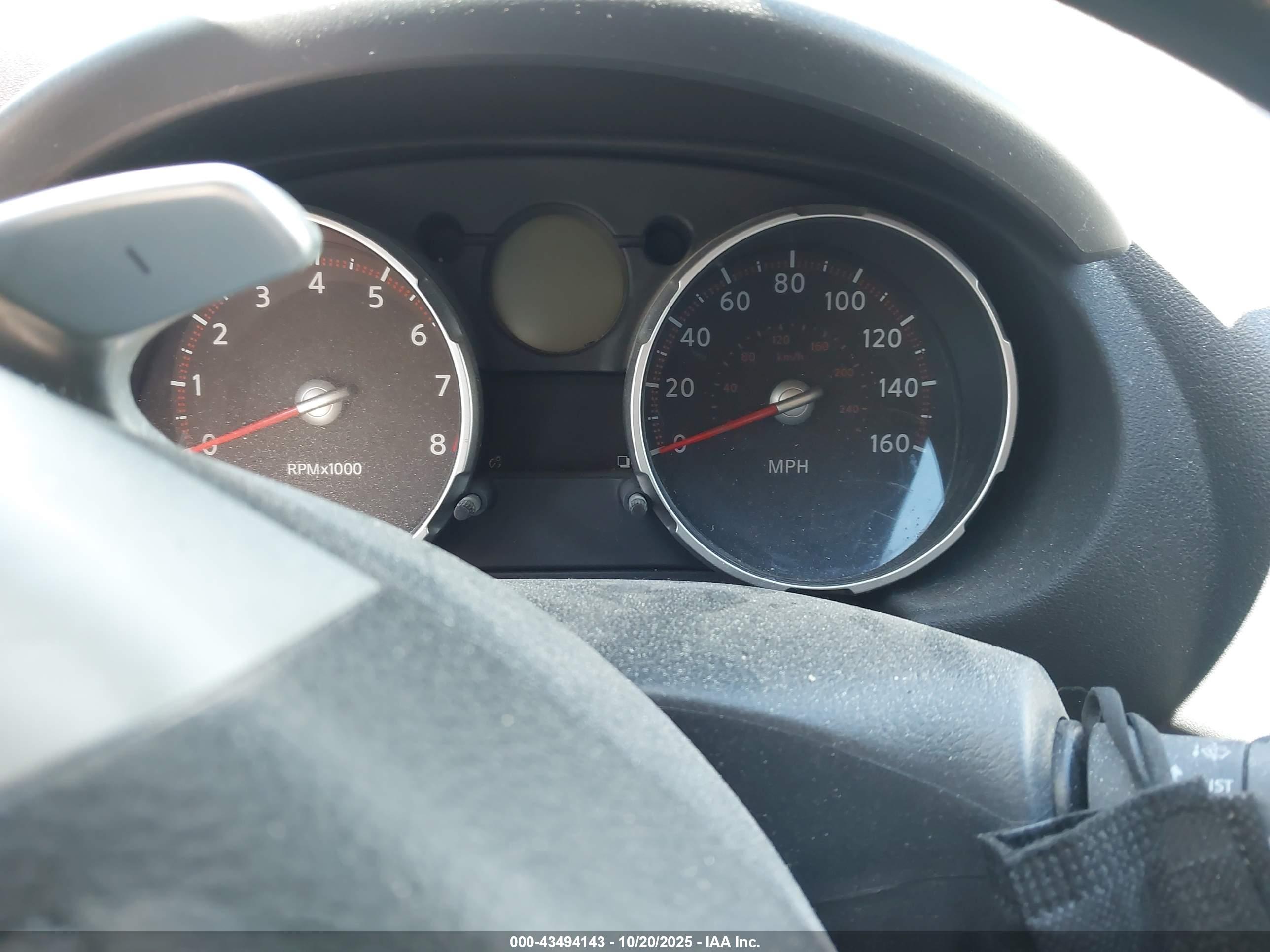 NISSAN ROGUE image 7