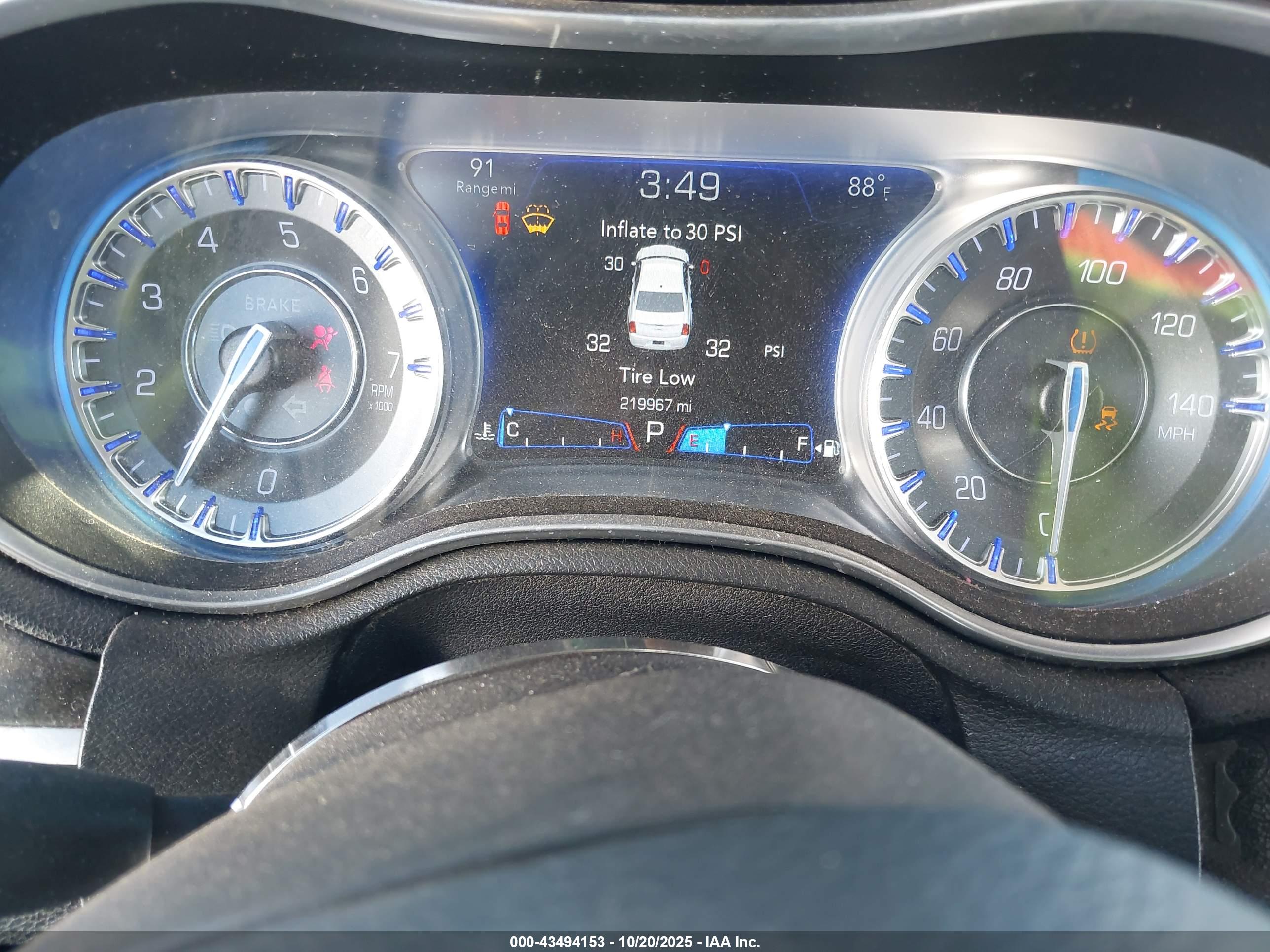 CHRYSLER 300C image 7