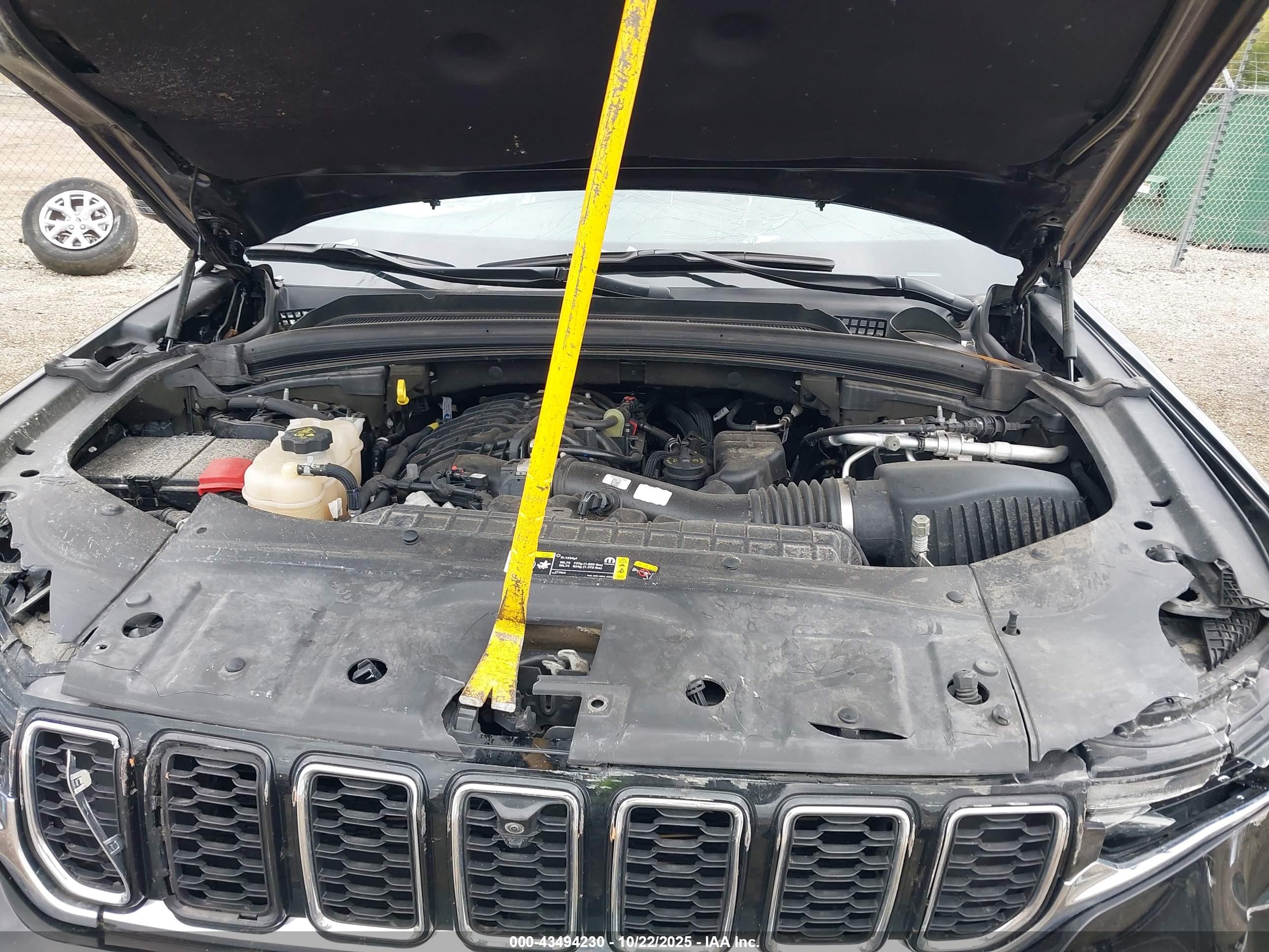 JEEP GRAND image 10