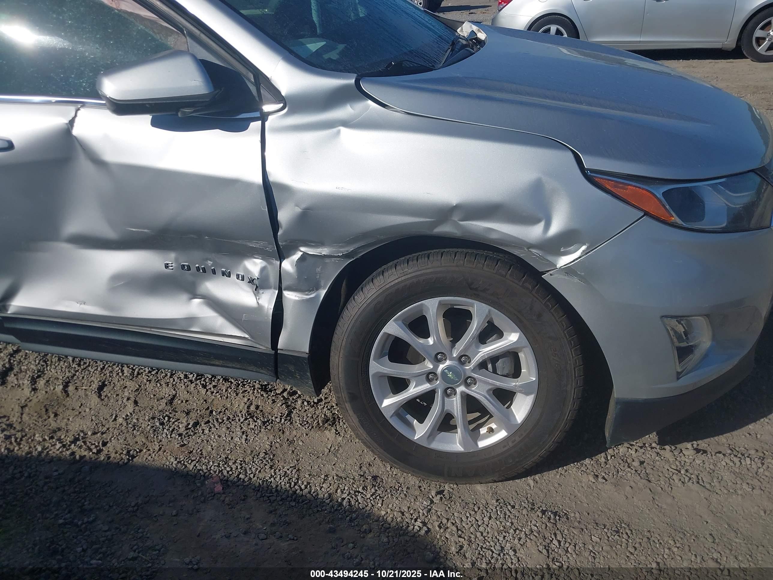 CHEVROLET EQUINOX image 6