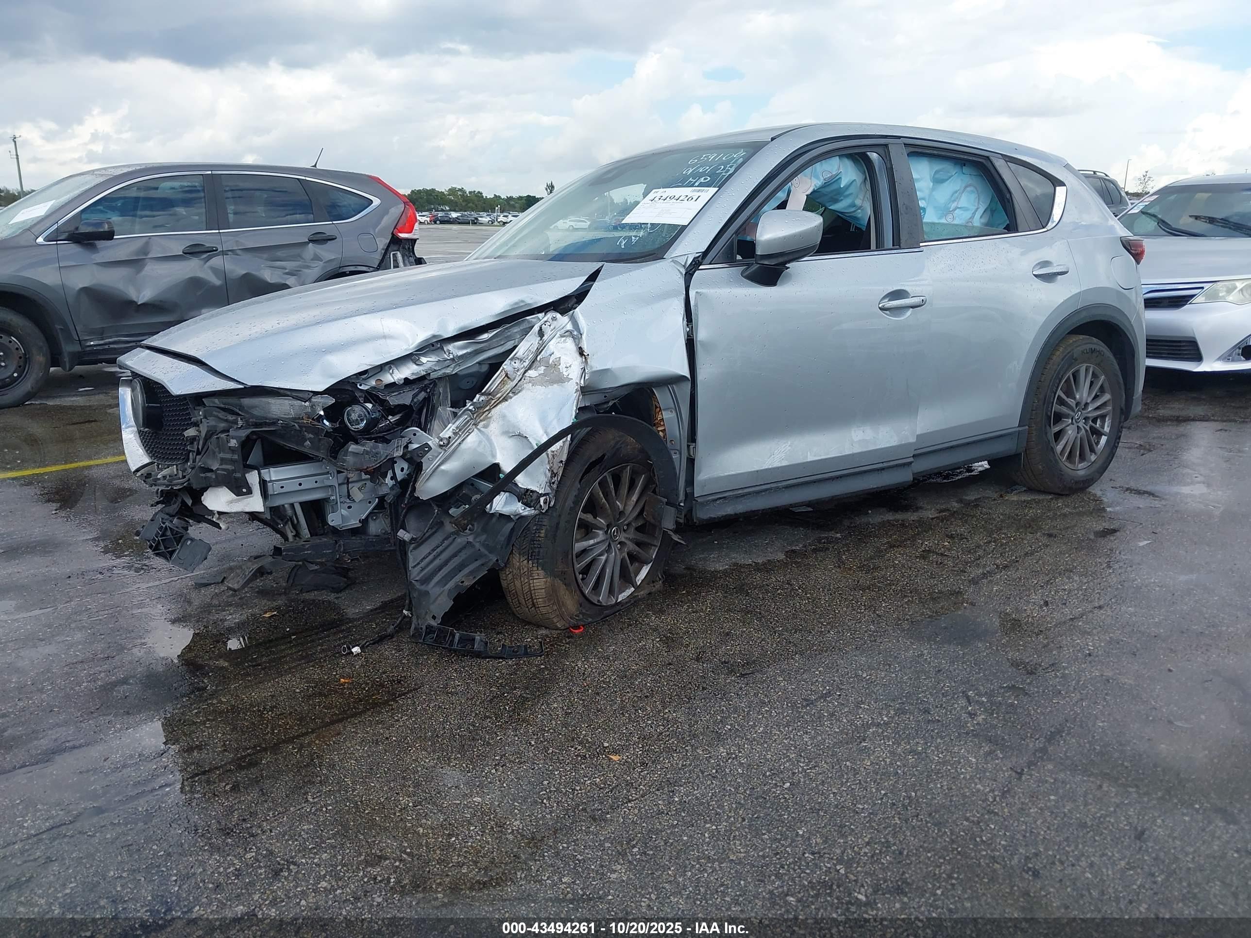 MAZDA CX-5 image 2