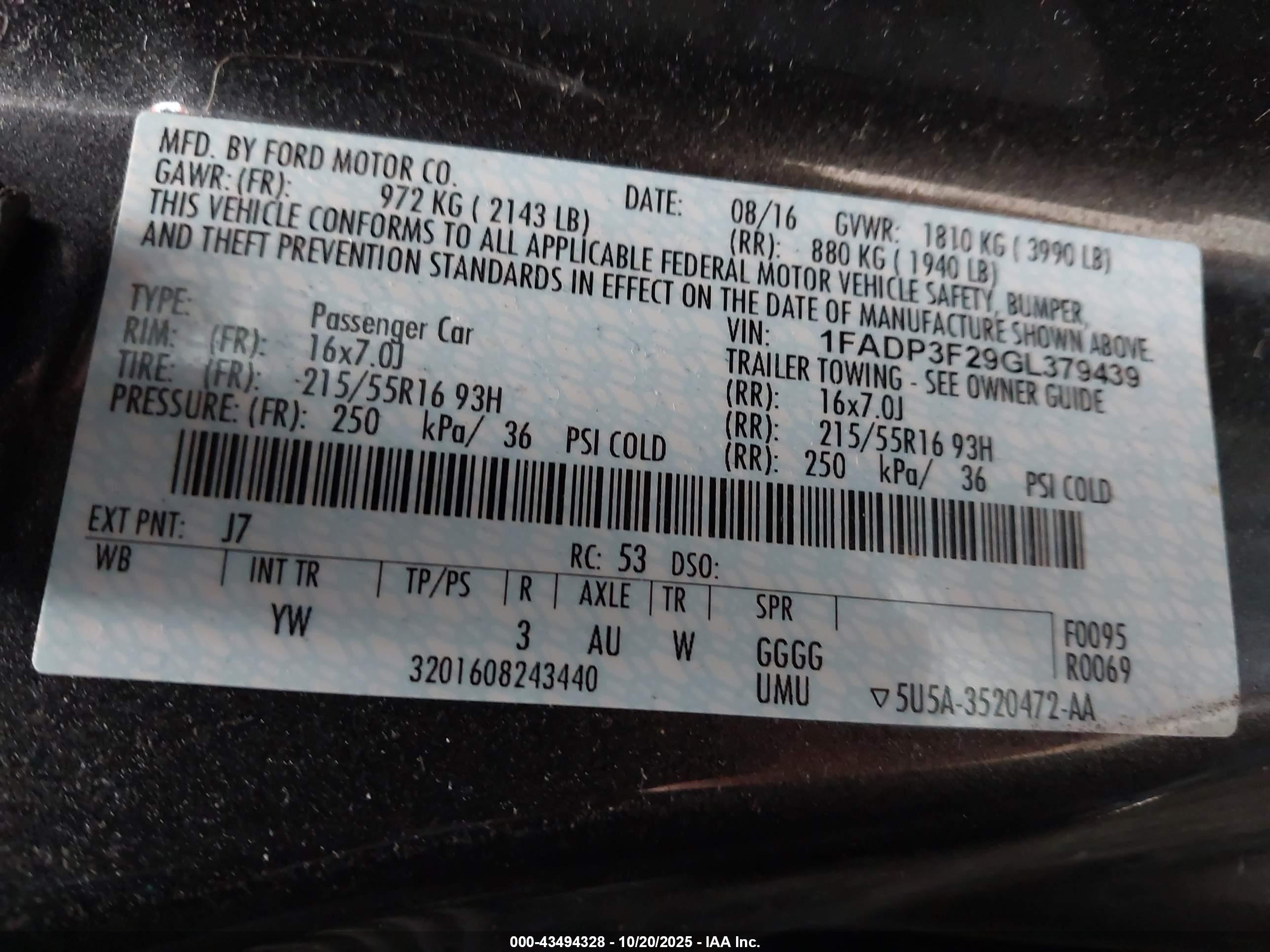 FORD FOCUS image 9