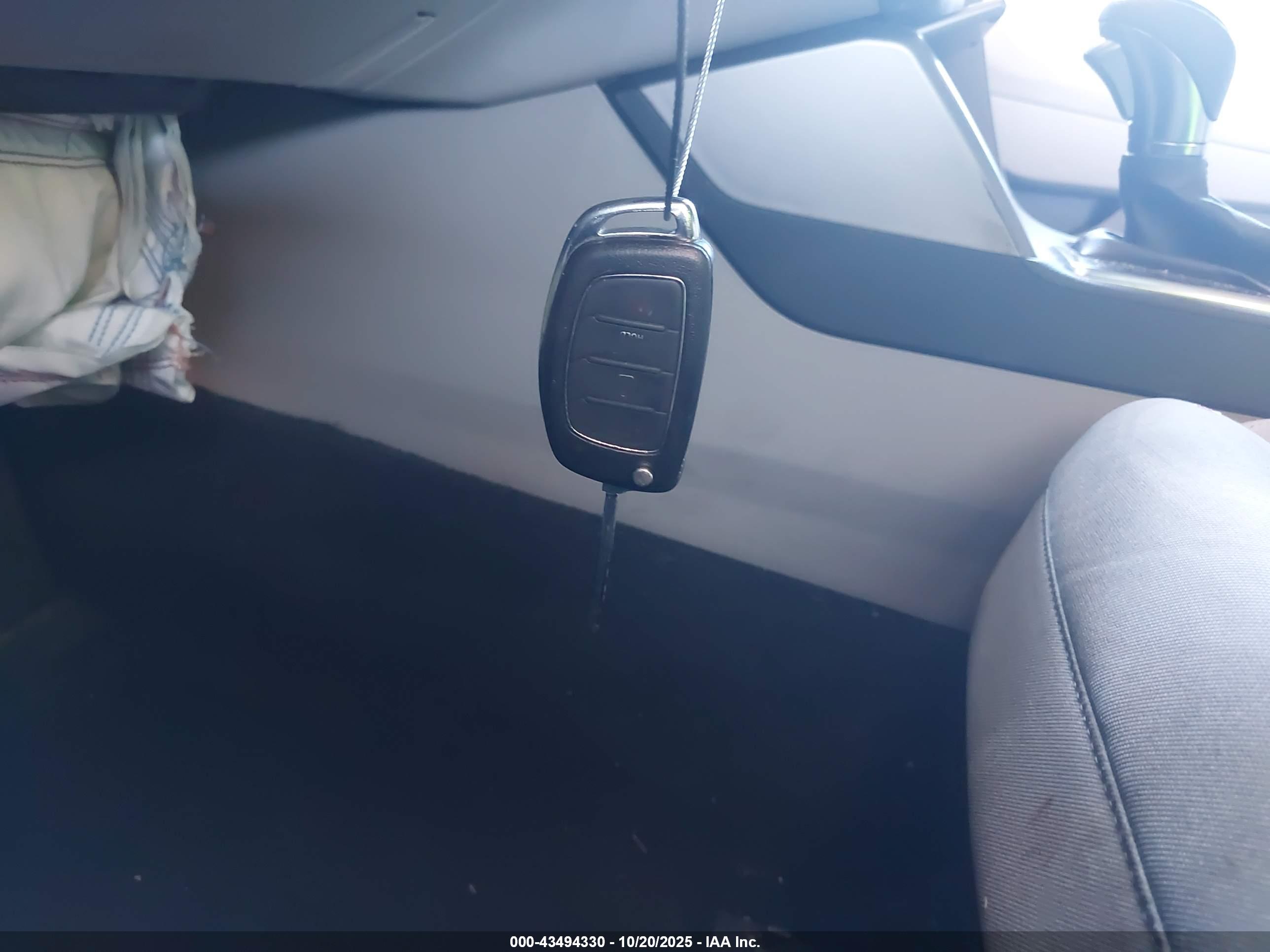 HYUNDAI SONATA image 11
