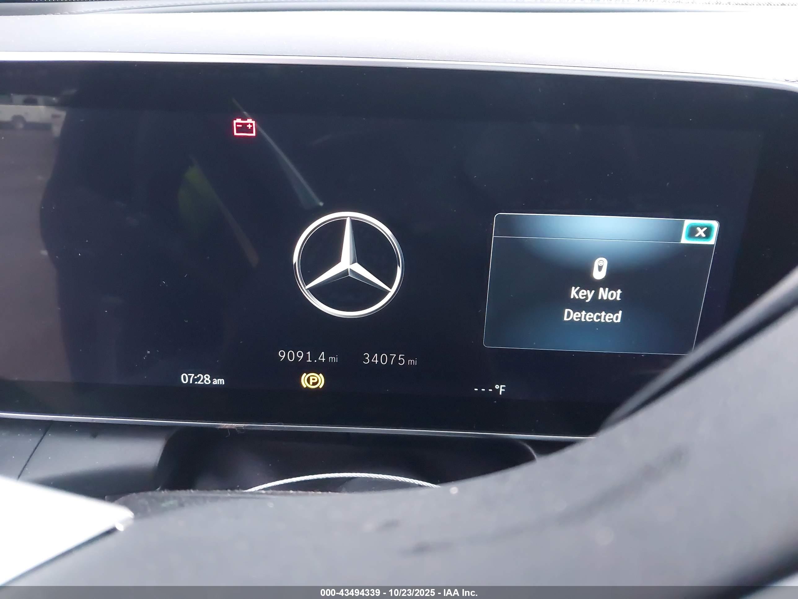 MERCEDES-BENZ GLC image 7