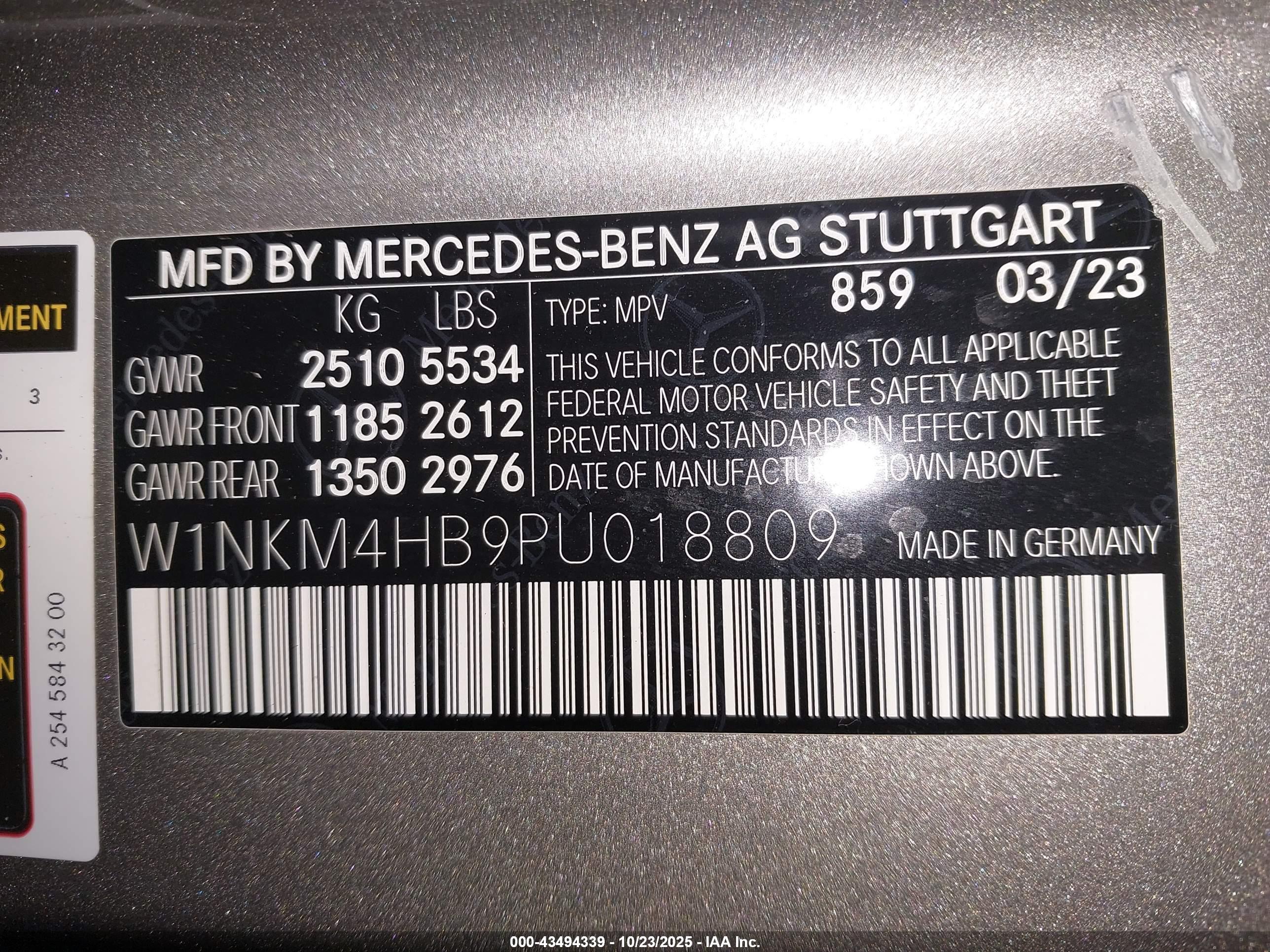 MERCEDES-BENZ GLC image 9
