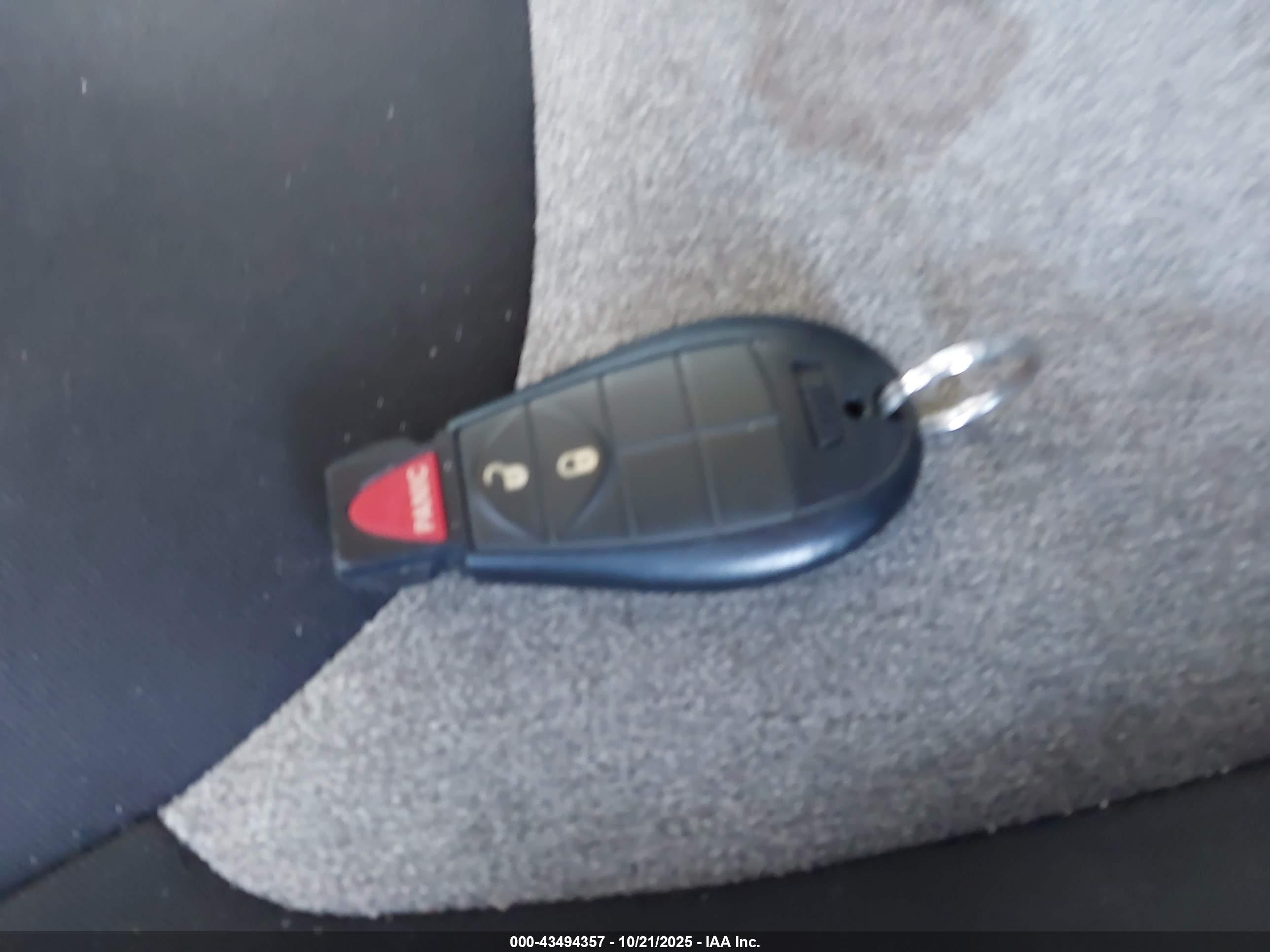 JEEP CHEROKEE image 11