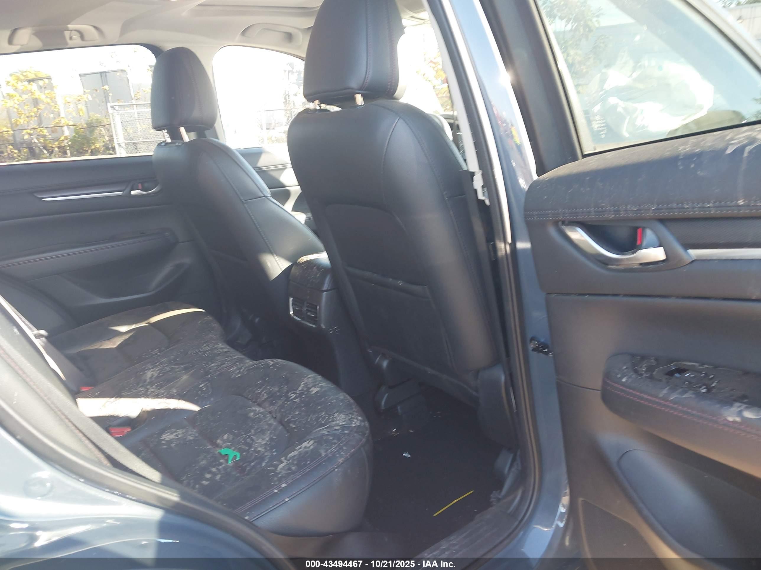 MAZDA CX-5 image 8
