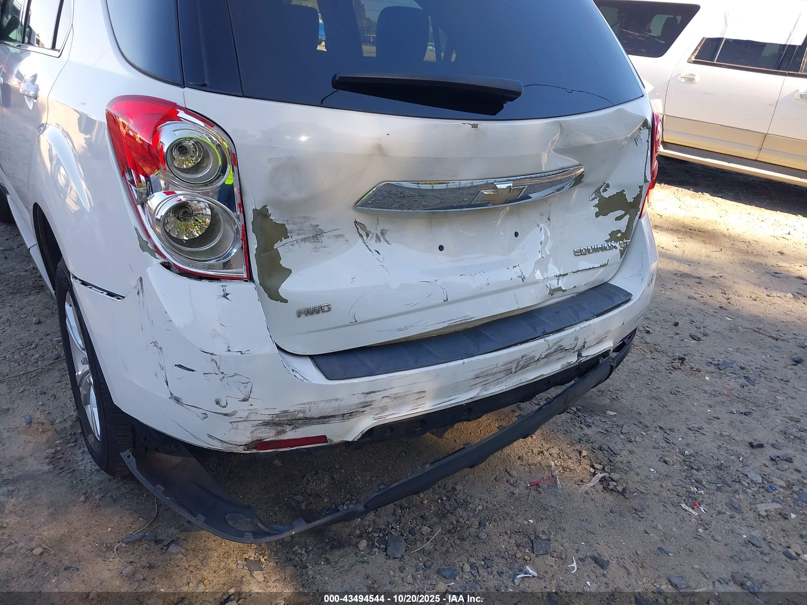 CHEVROLET EQUINOX image 6