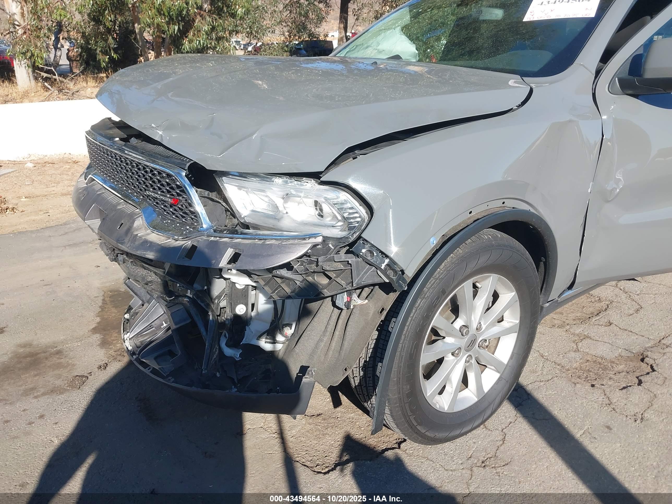DODGE DURANGO image 6