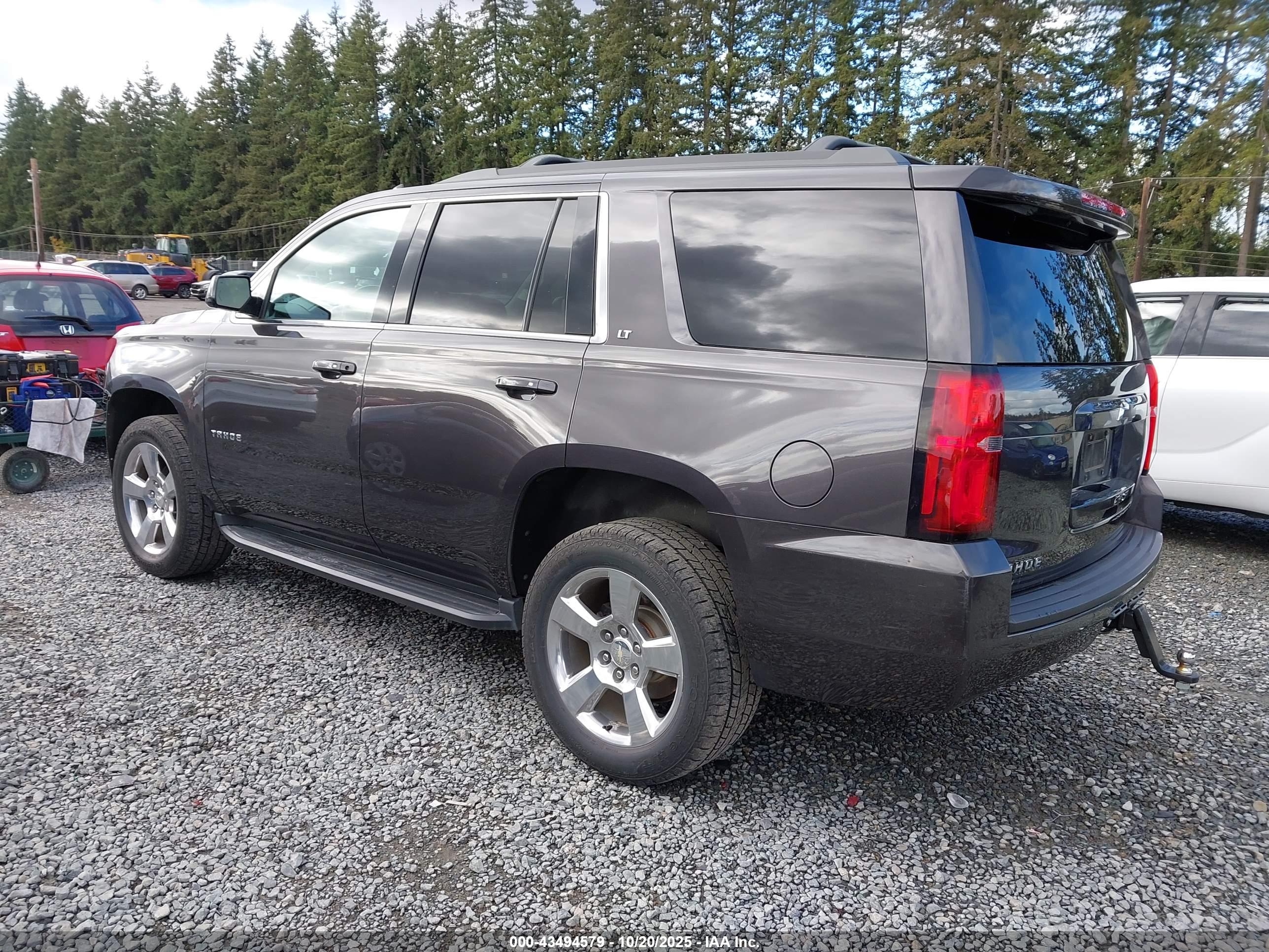 CHEVROLET TAHOE image 3