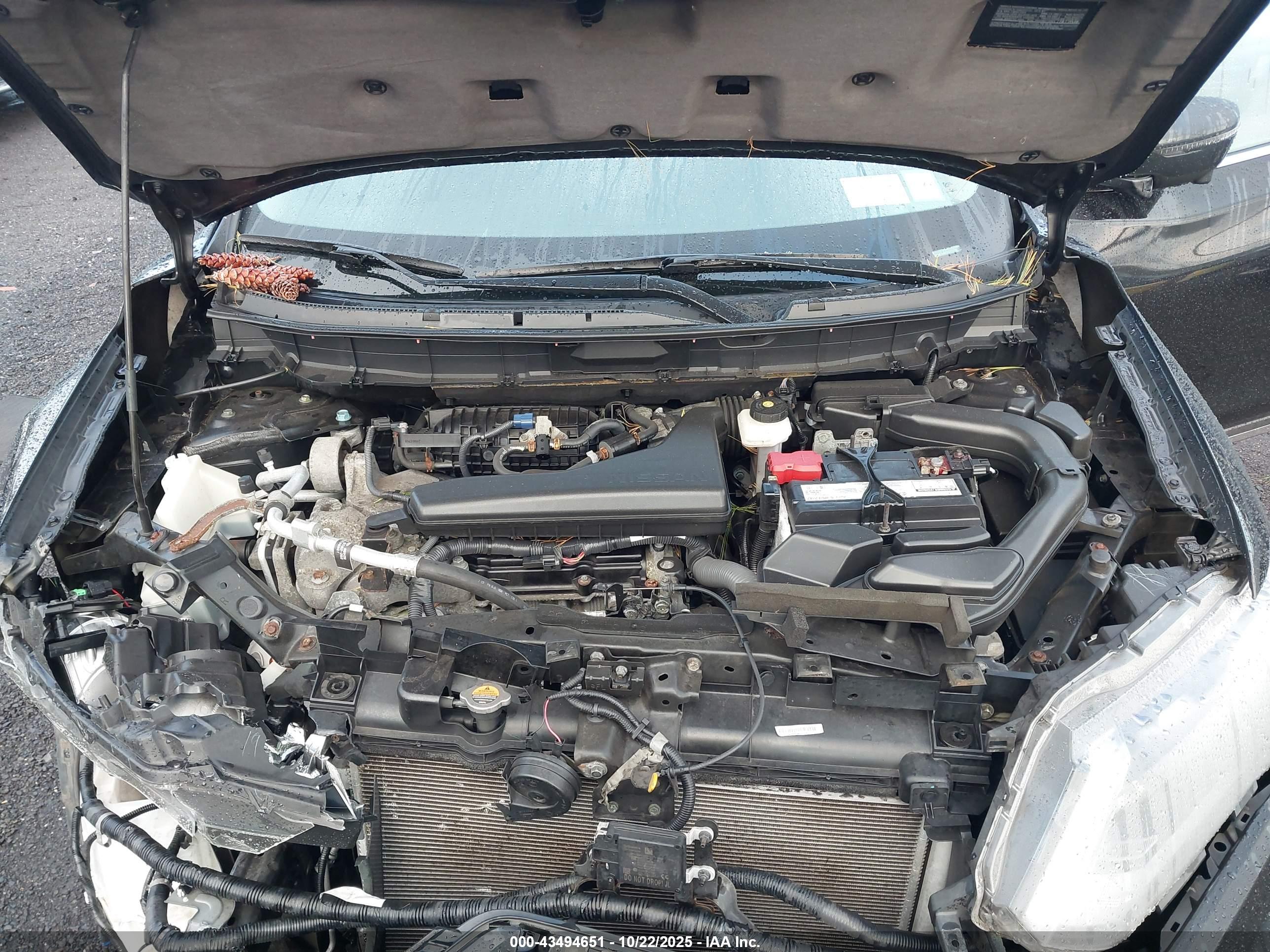 NISSAN ROGUE image 10