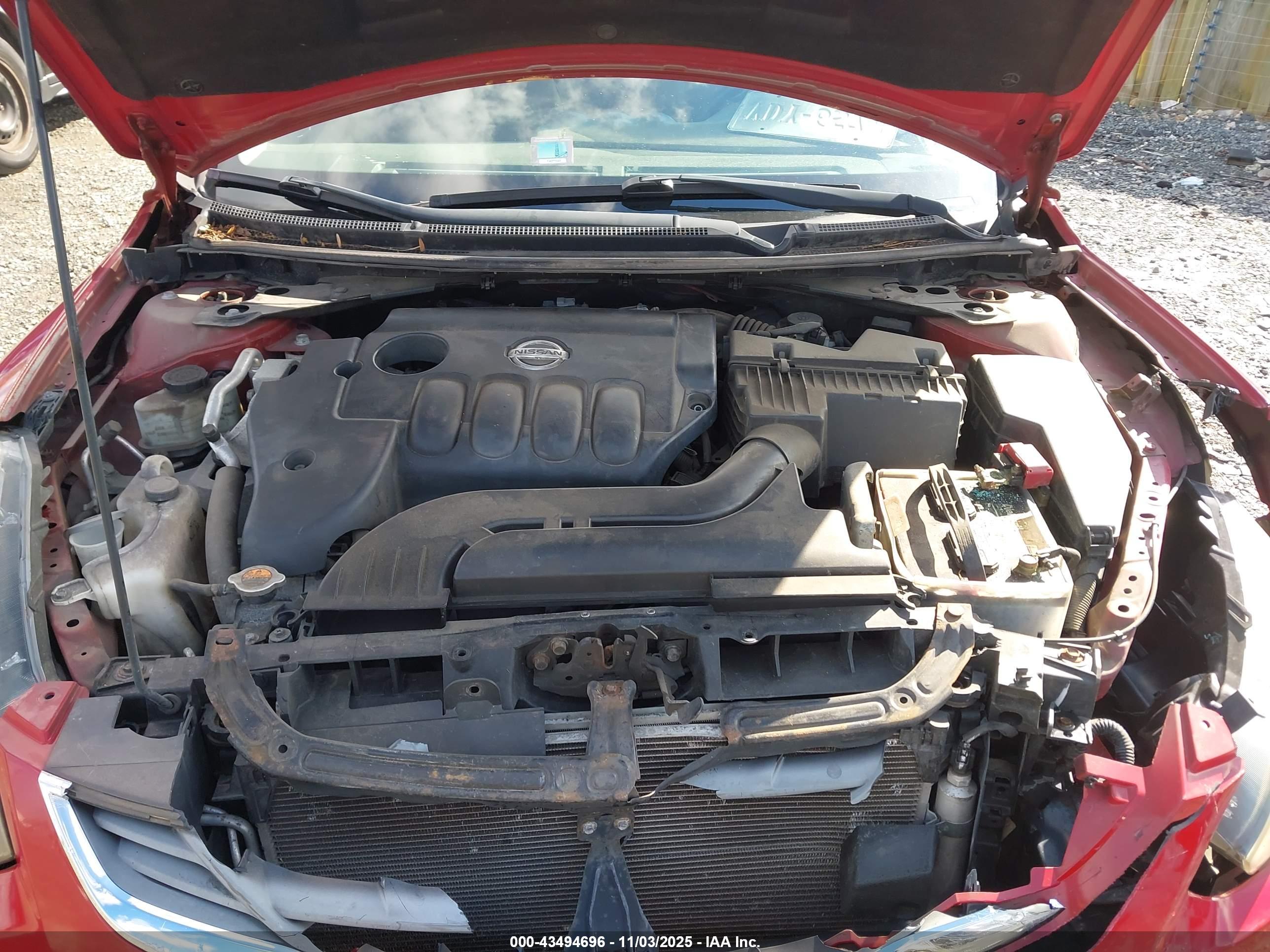 NISSAN ALTIMA image 10