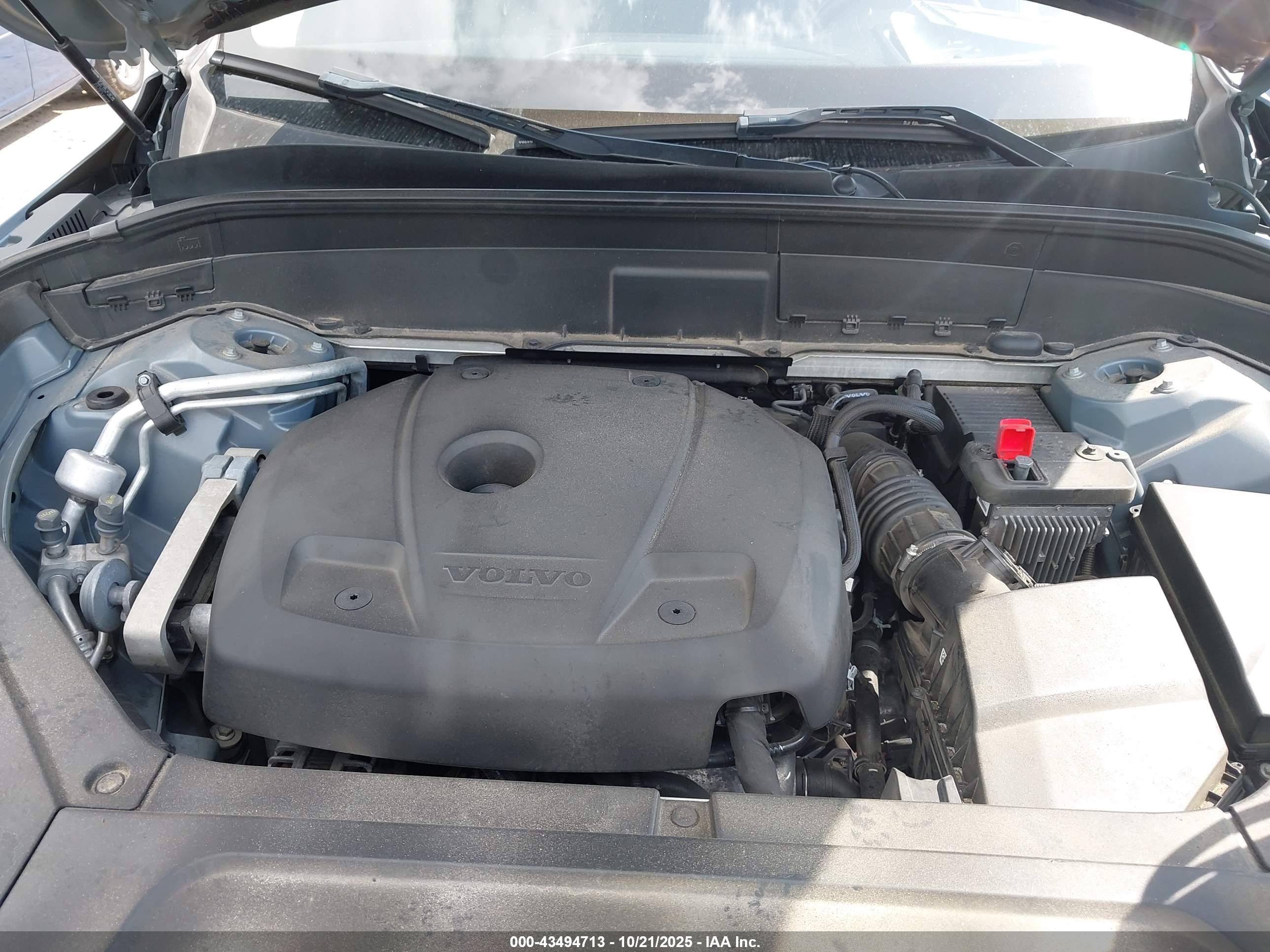 VOLVO XC90 image 10