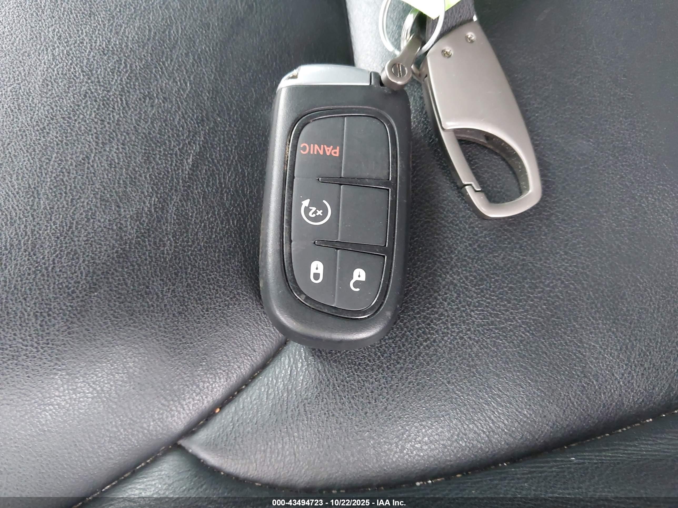 JEEP CHEROKEE image 11