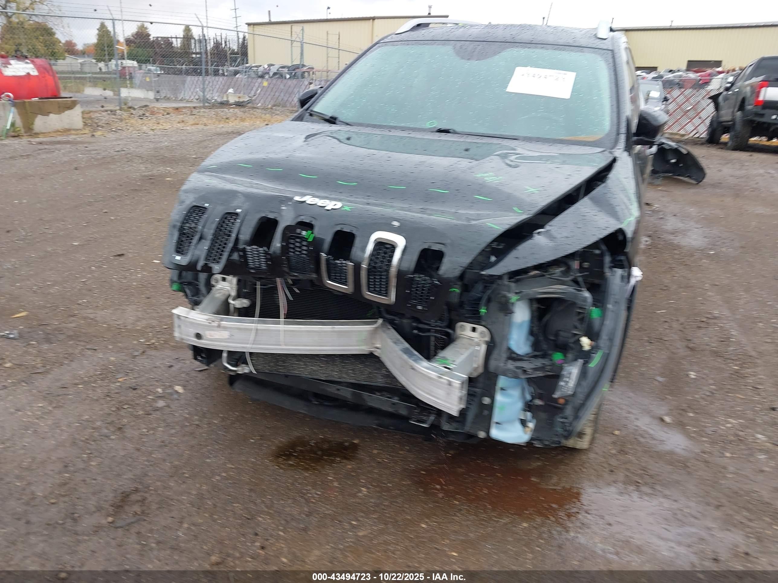 JEEP CHEROKEE image 6