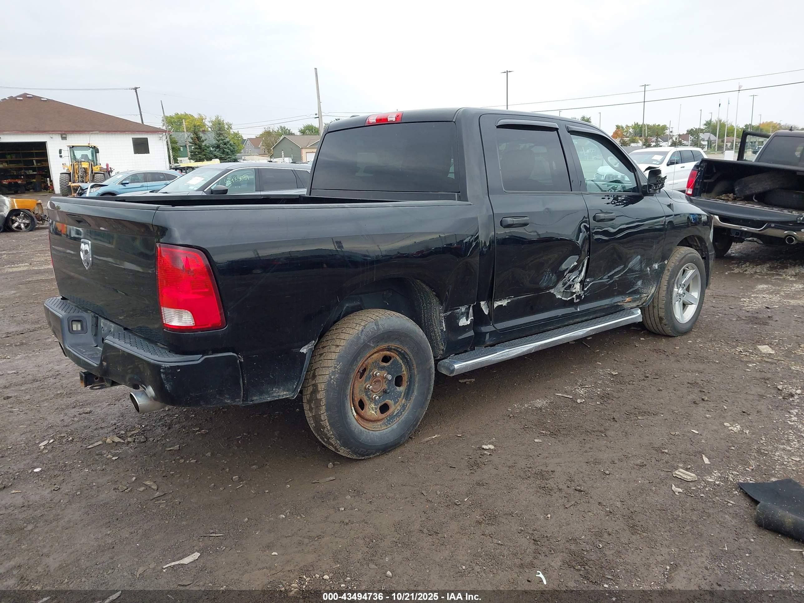 RAM 1500 image 4