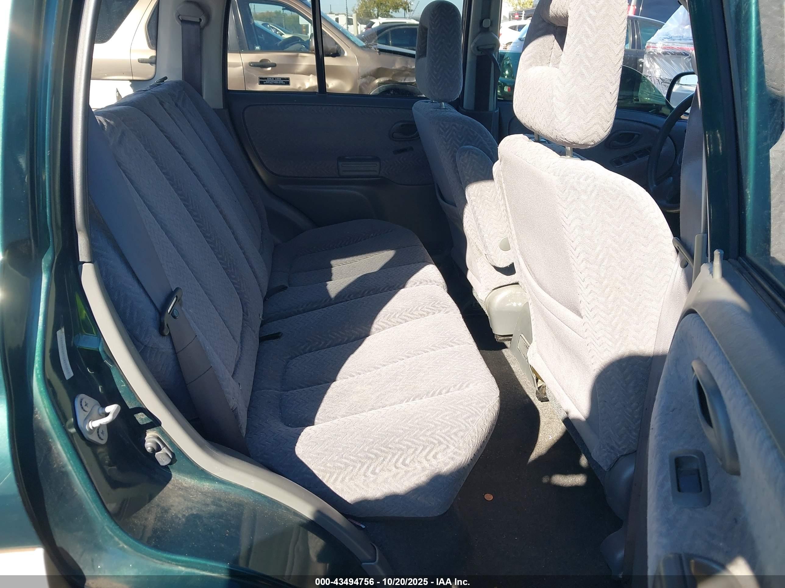 SUZUKI GRAND image 8