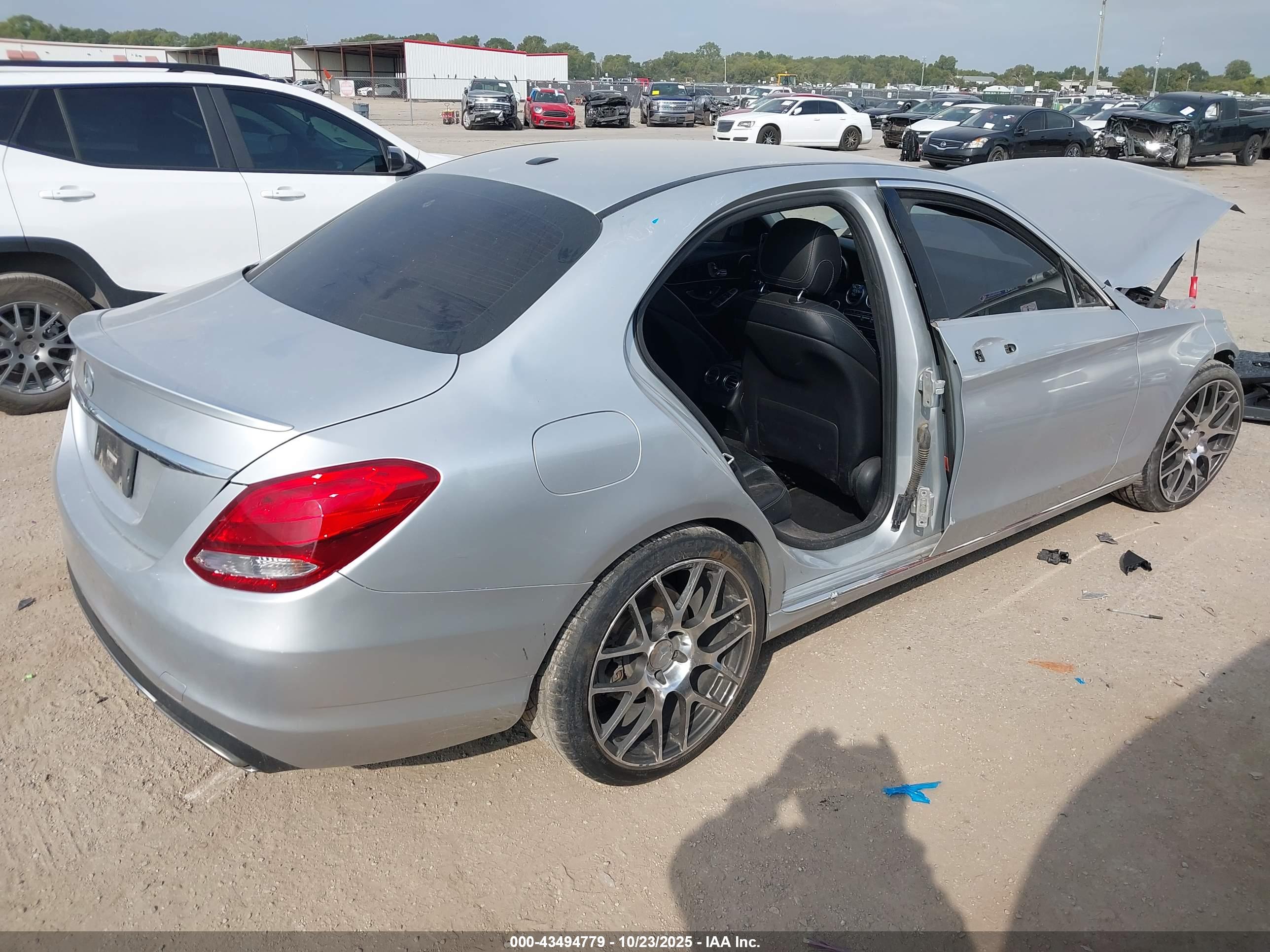 MERCEDES-BENZ C image 4