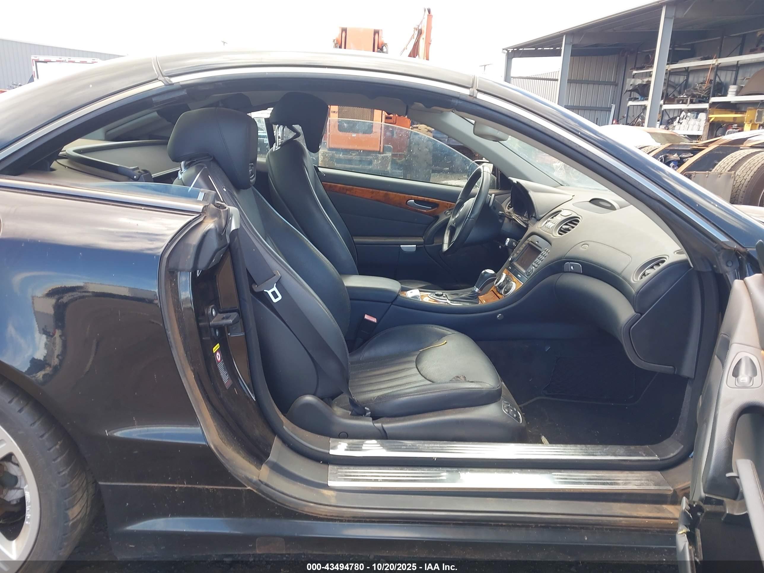 MERCEDES-BENZ SL image 5