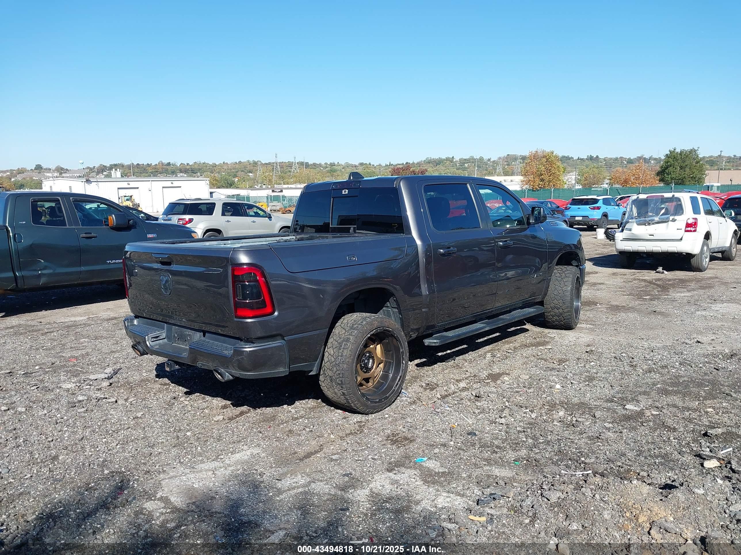 RAM 1500 image 4
