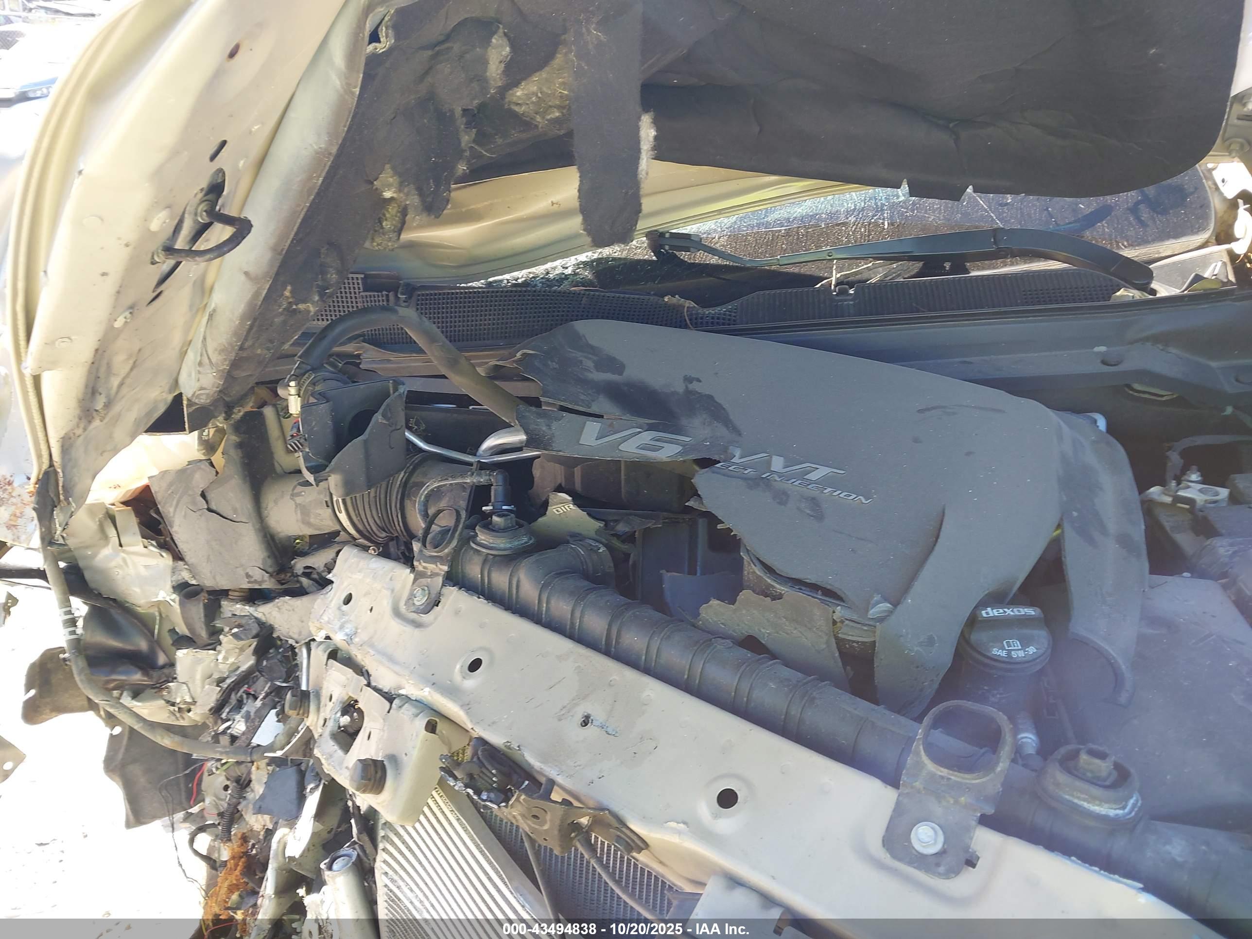 GMC CANYON image 10