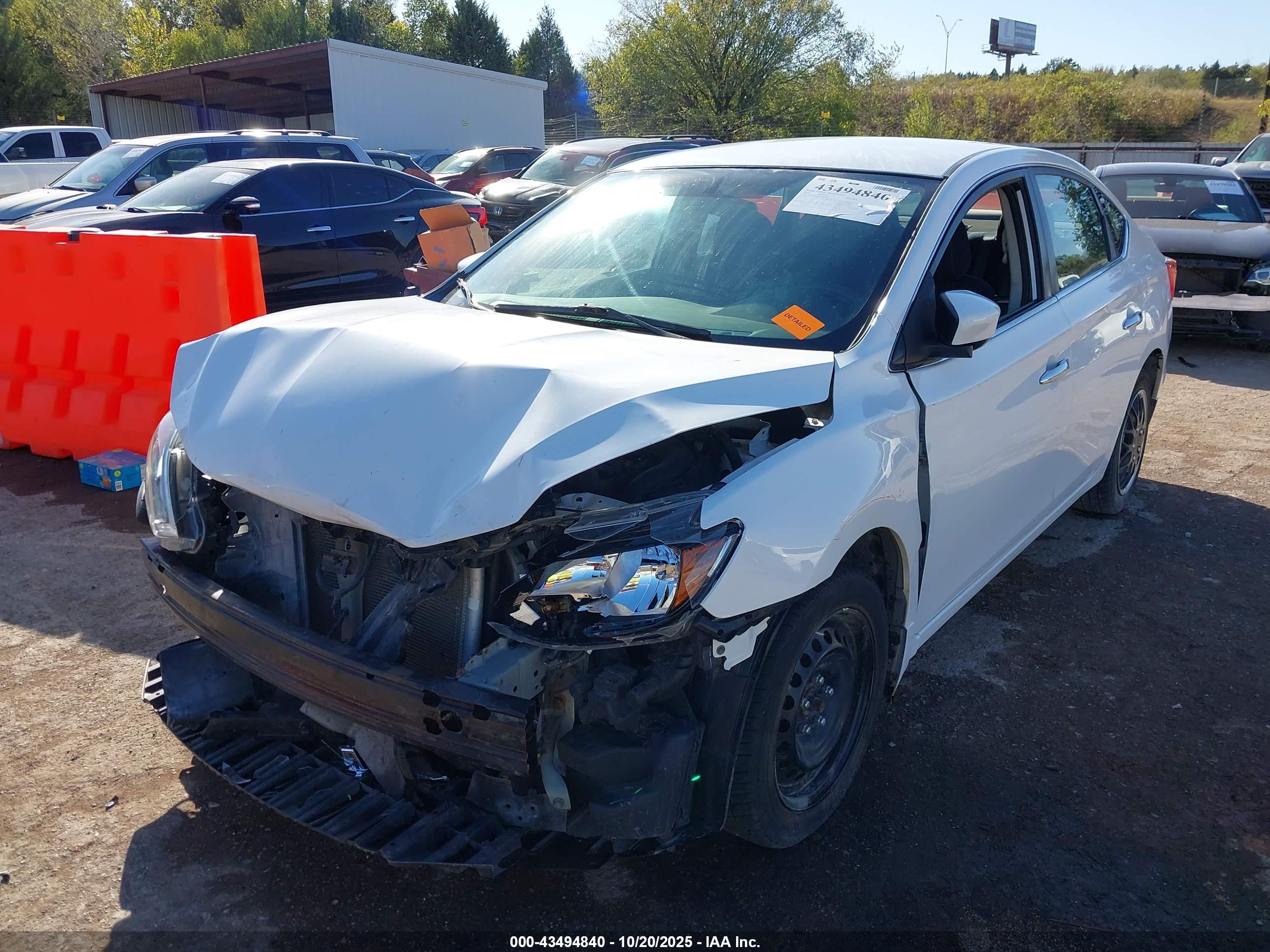 NISSAN SENTRA image 6