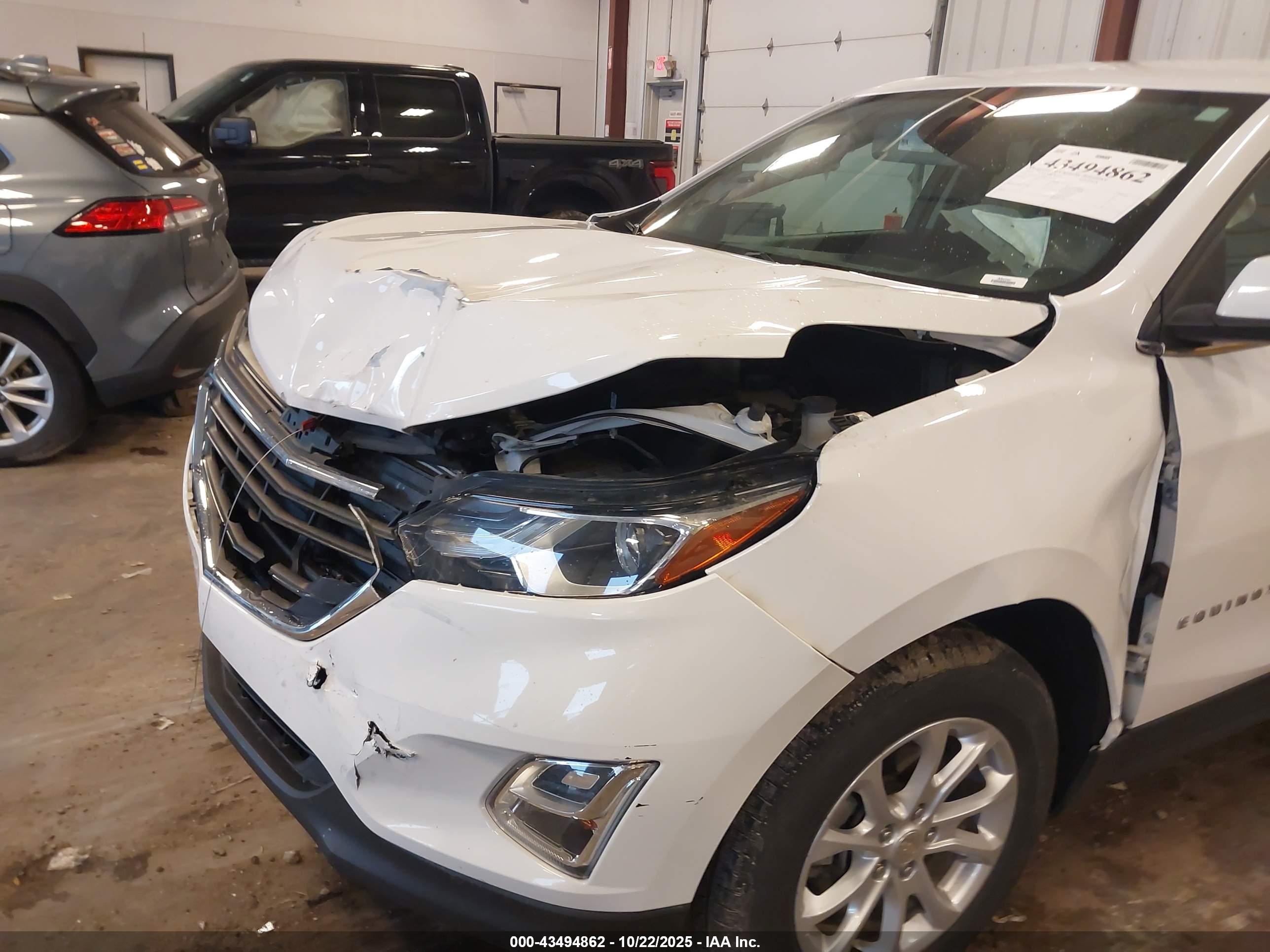 CHEVROLET EQUINOX image 6