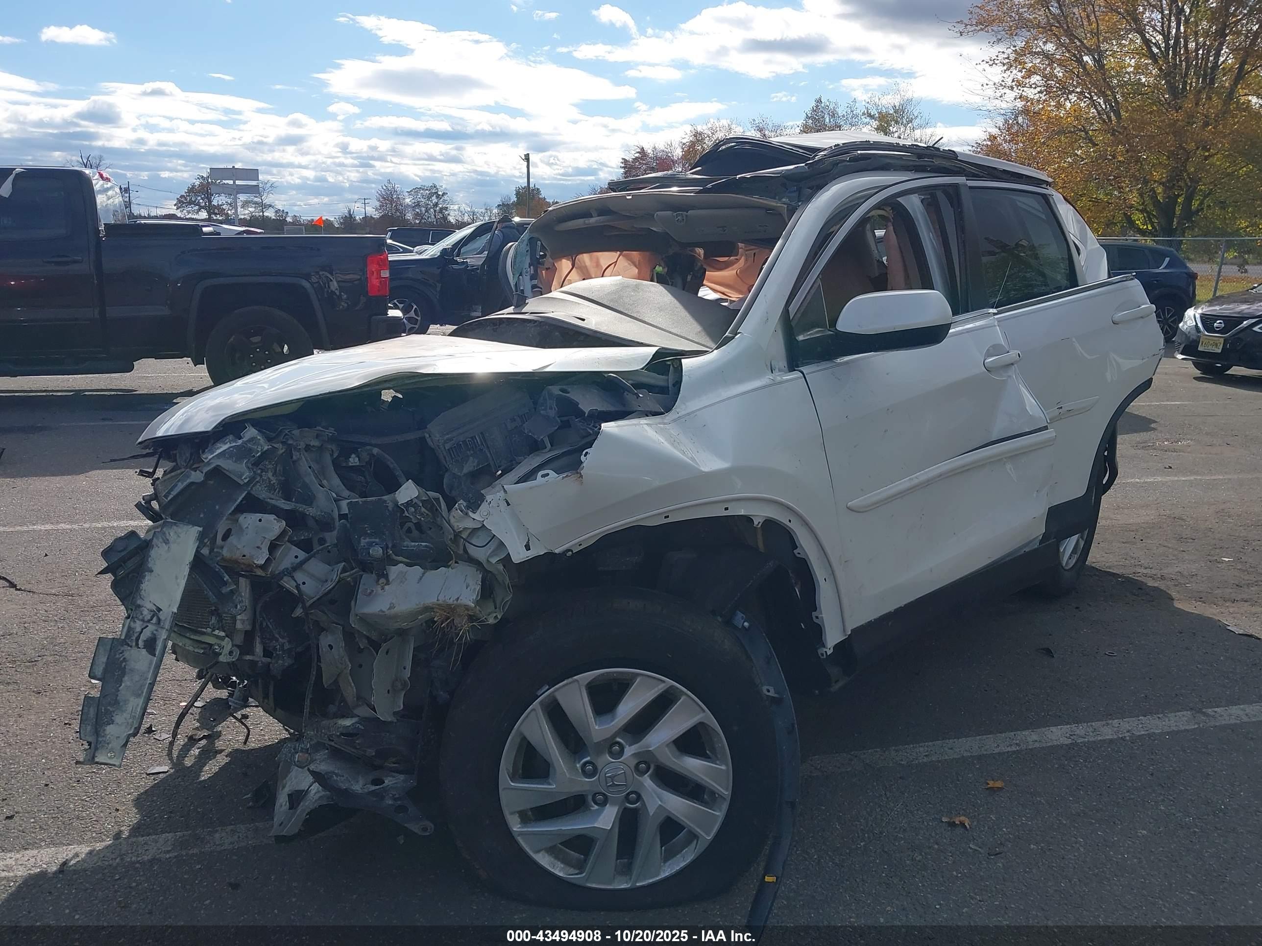 HONDA CR-V image 2