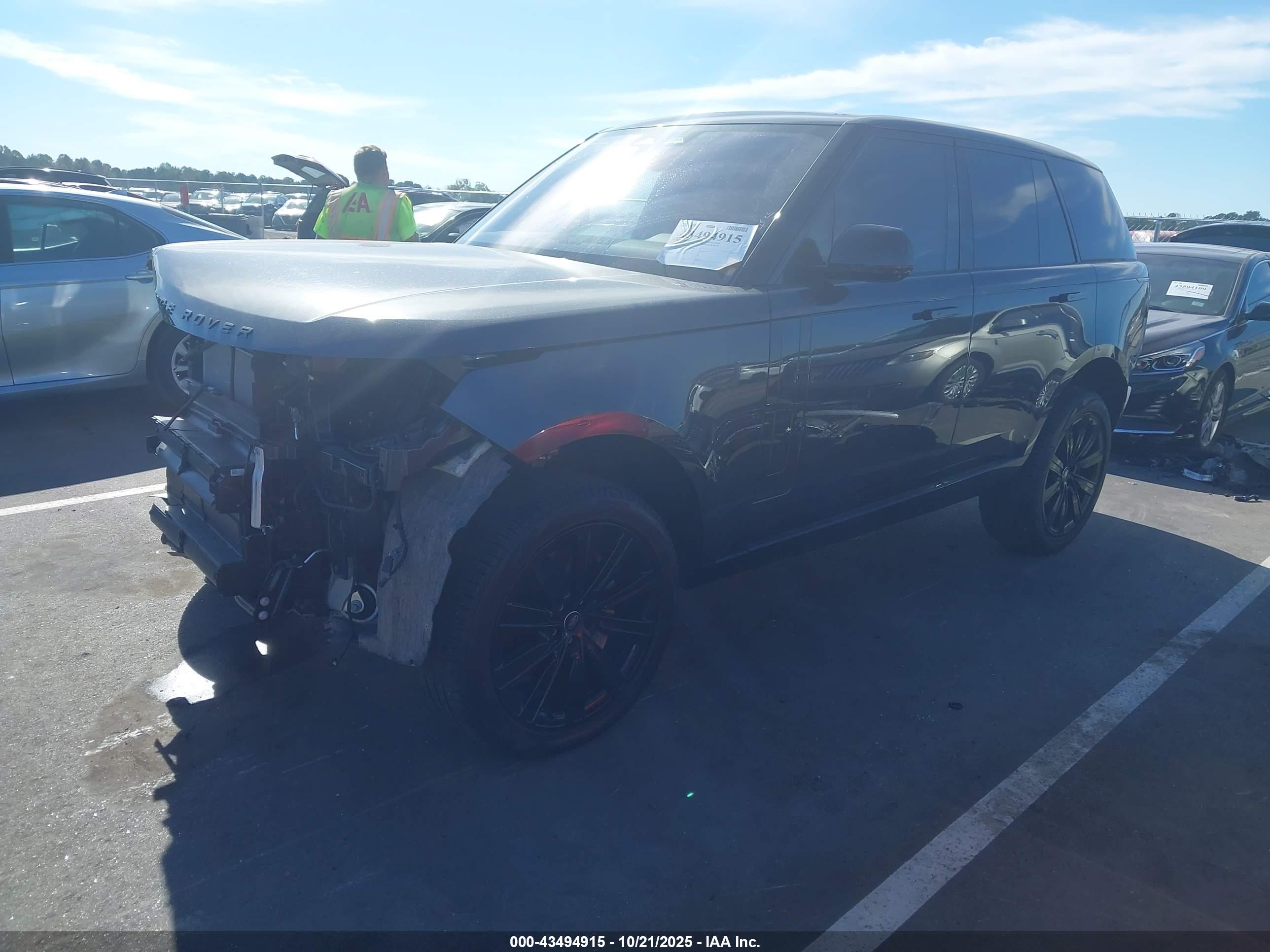 LAND ROVER image 2