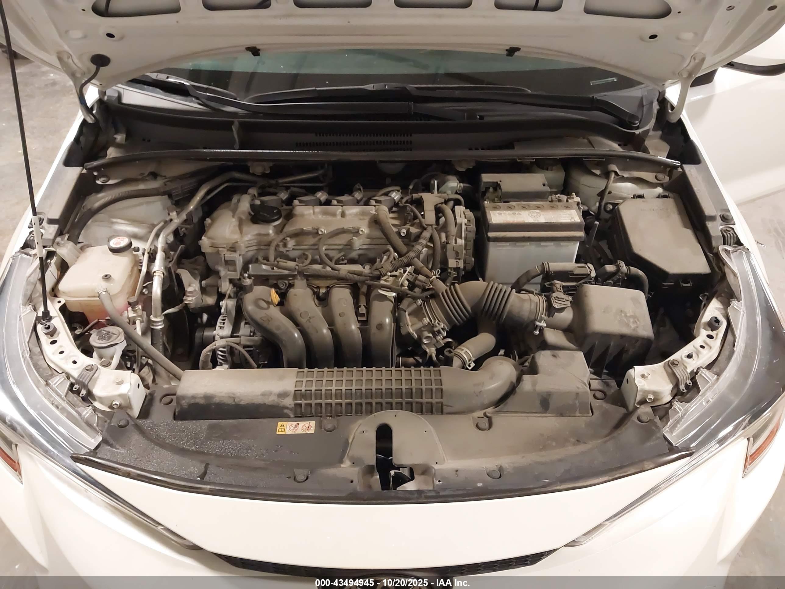 TOYOTA COROLLA image 10