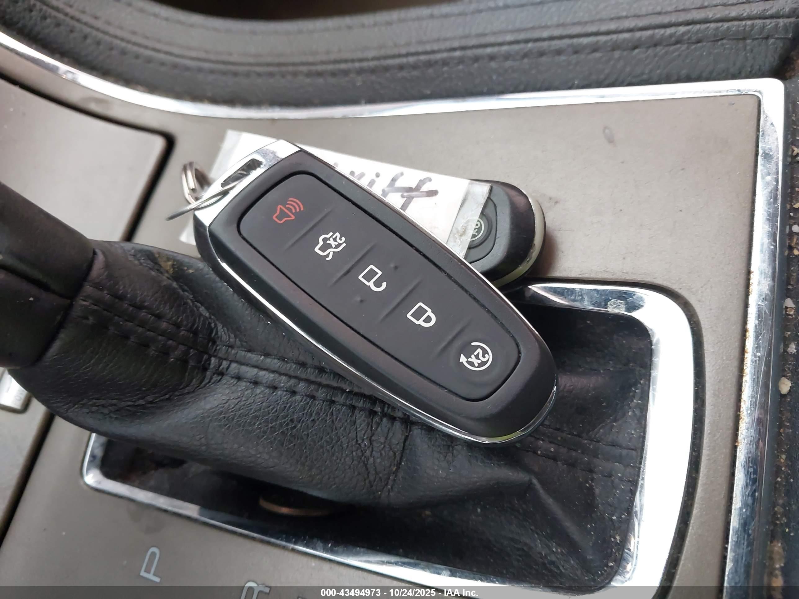 LINCOLN MKX image 11