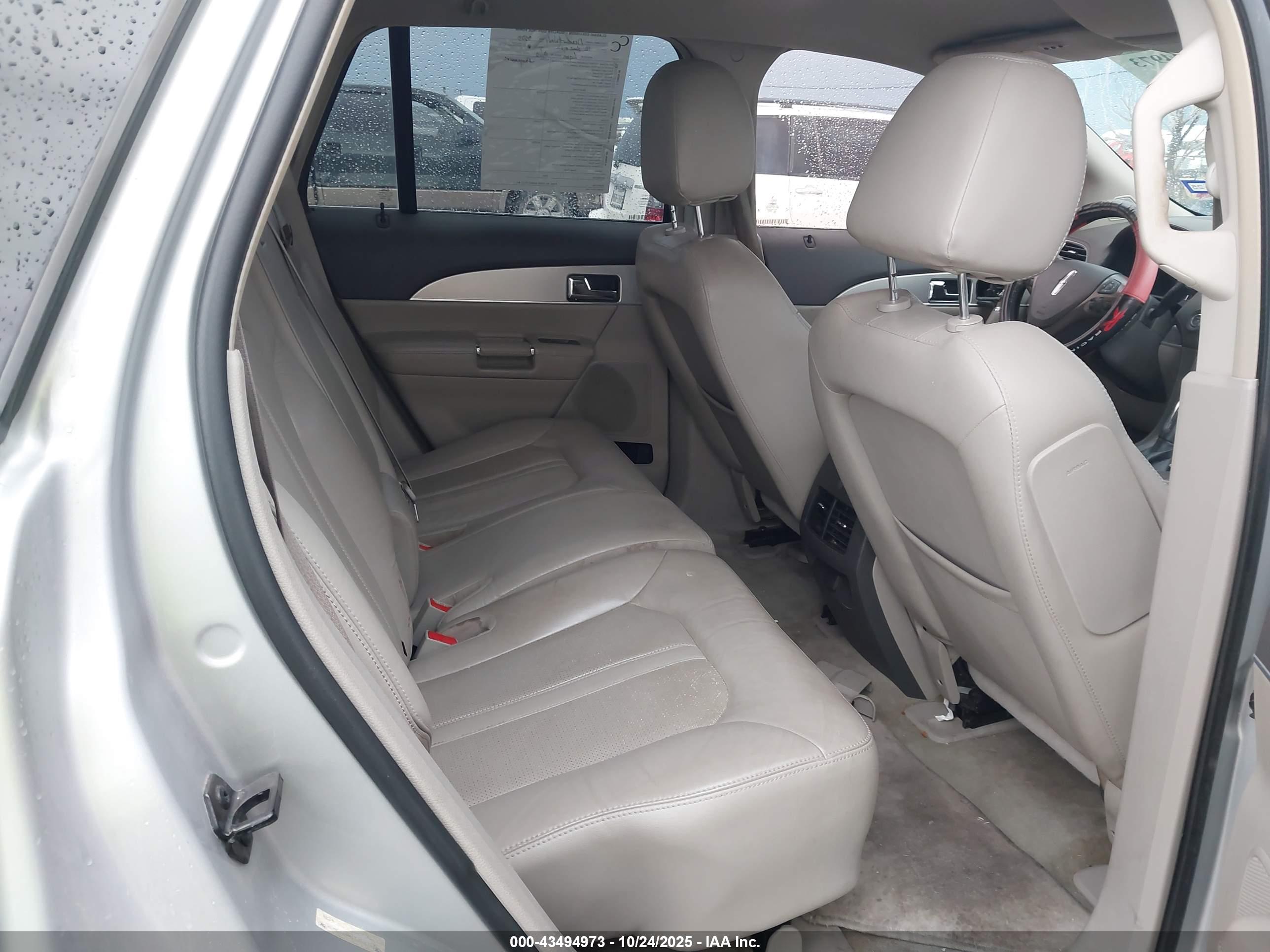 LINCOLN MKX image 8