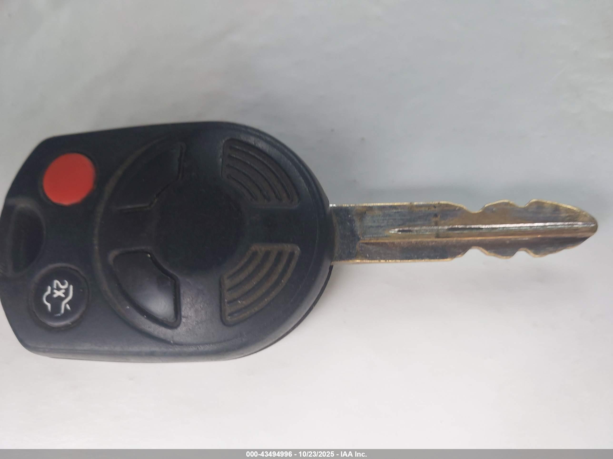 FORD ESCAPE image 11