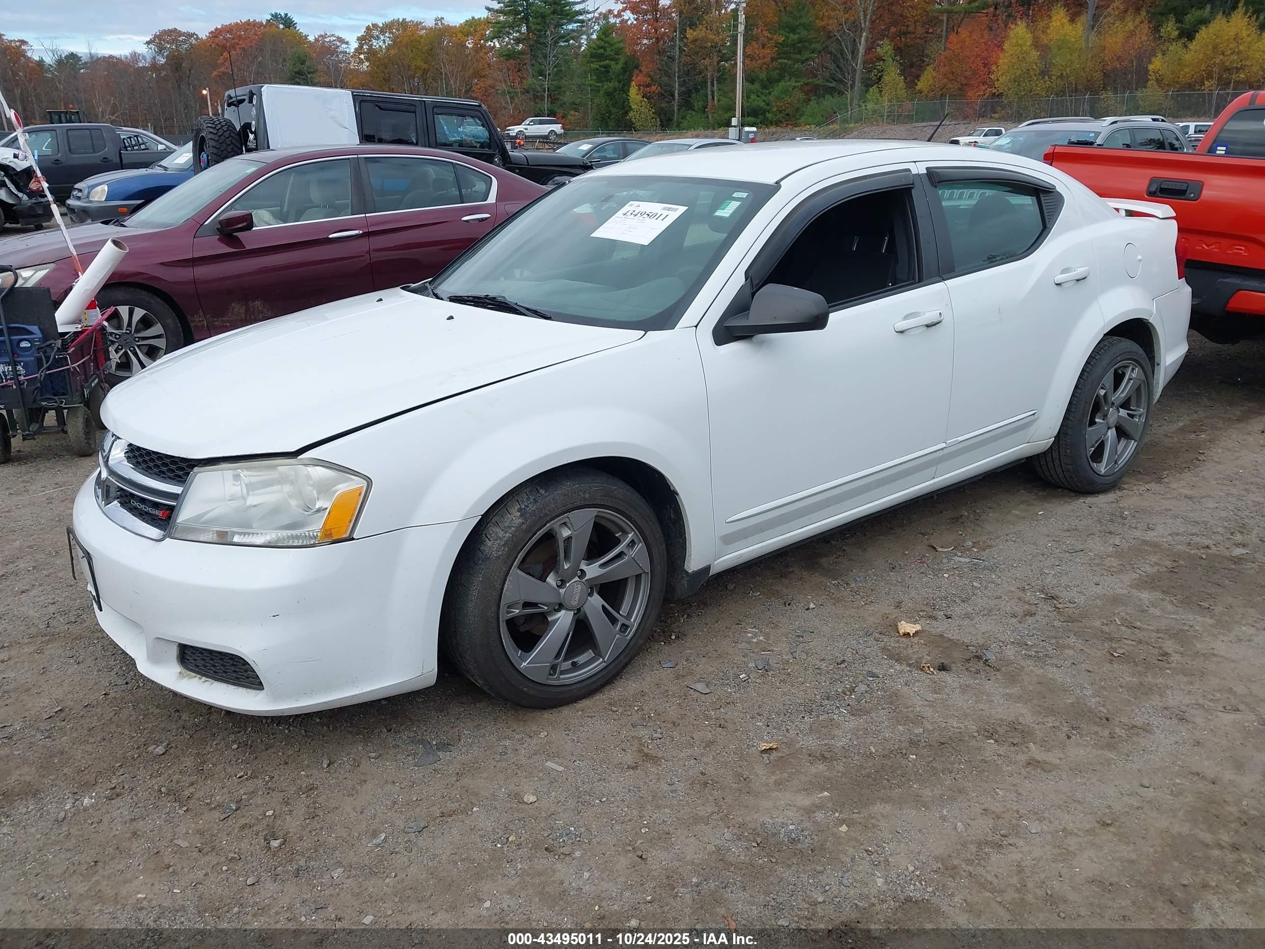 DODGE AVENGER image 2