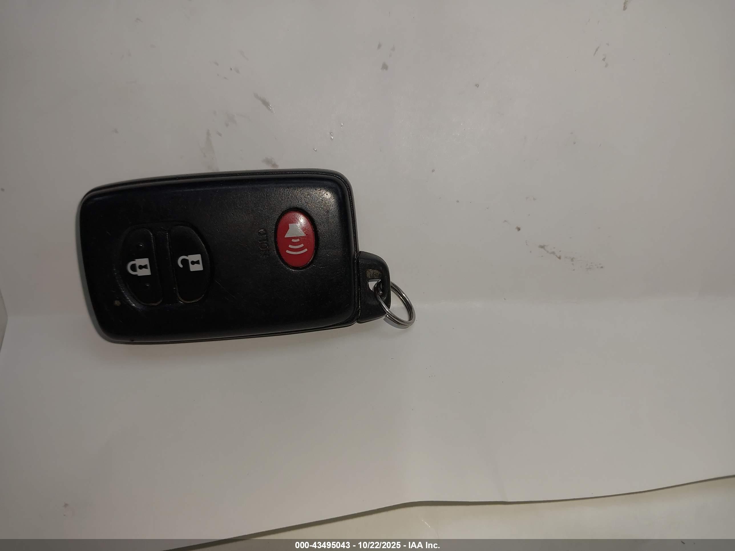 TOYOTA PRIUS image 11
