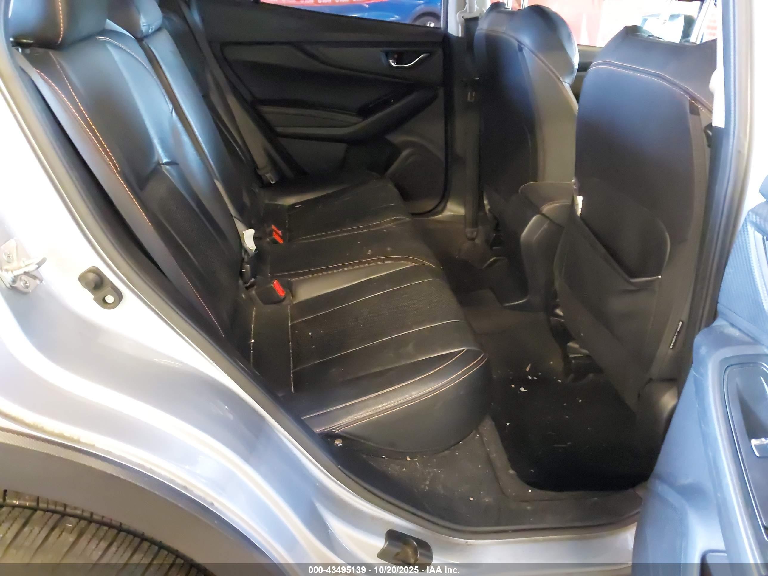 SUBARU CROSSTREK image 8
