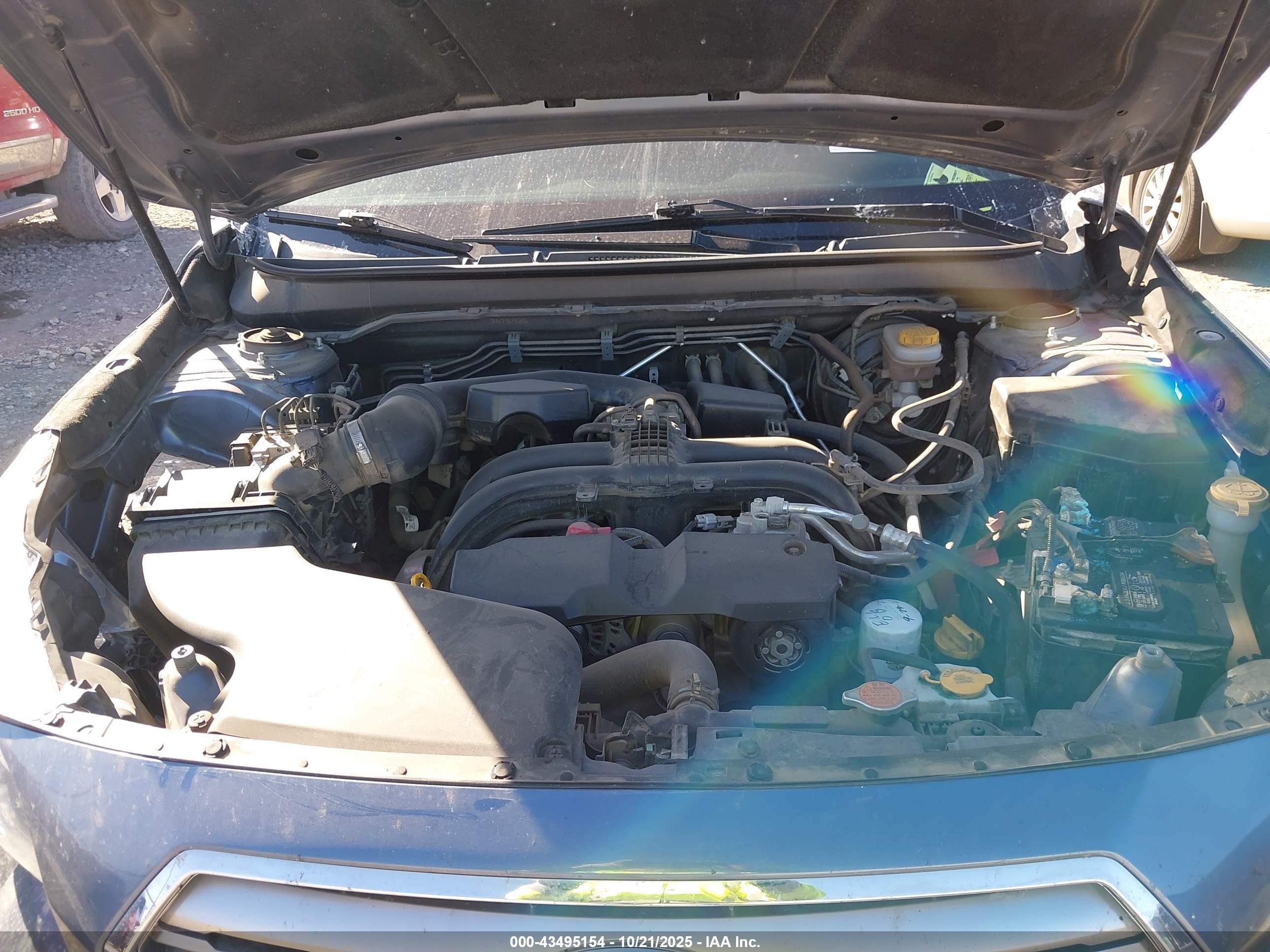 SUBARU OUTBACK image 10