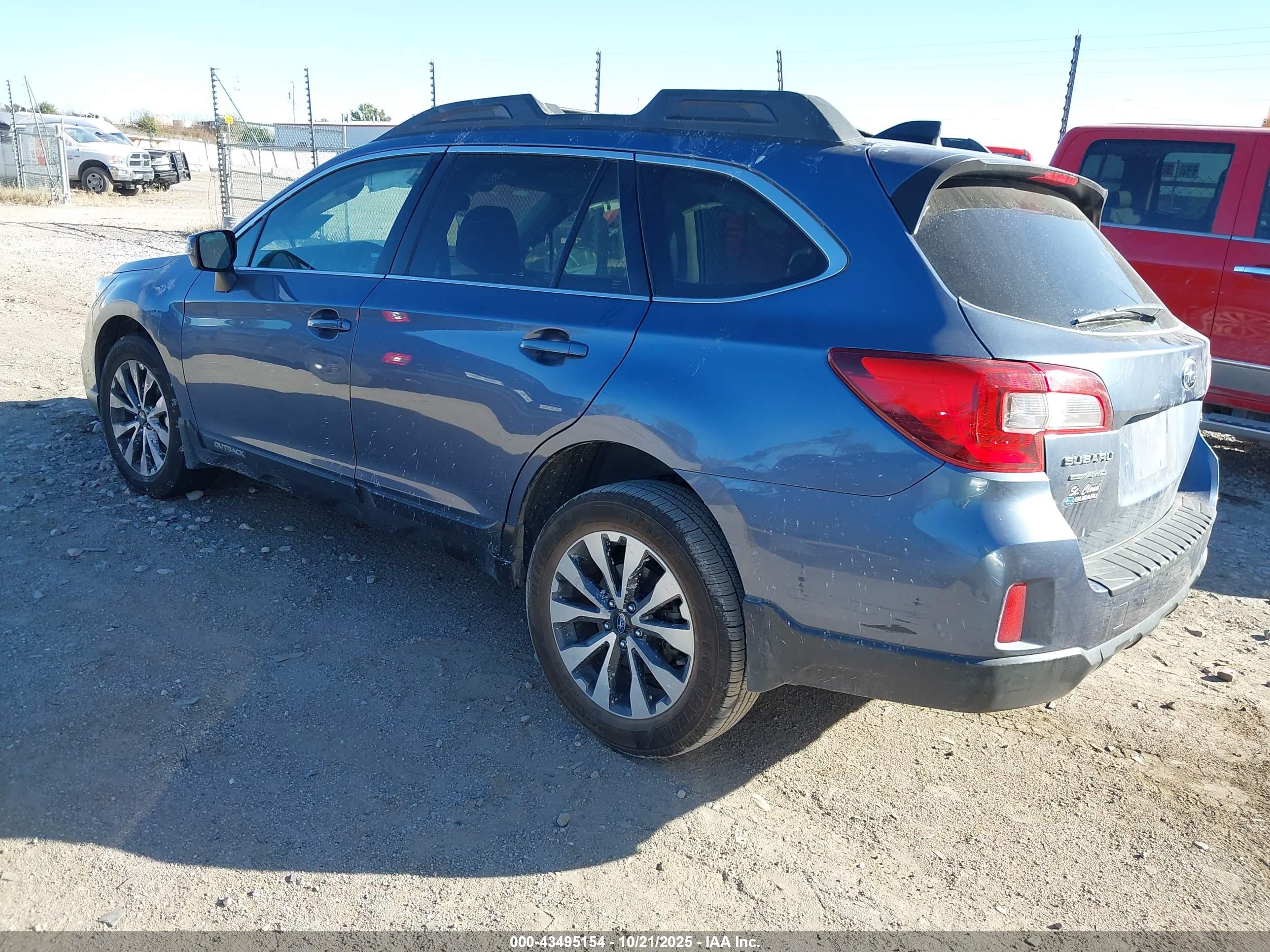 SUBARU OUTBACK image 3