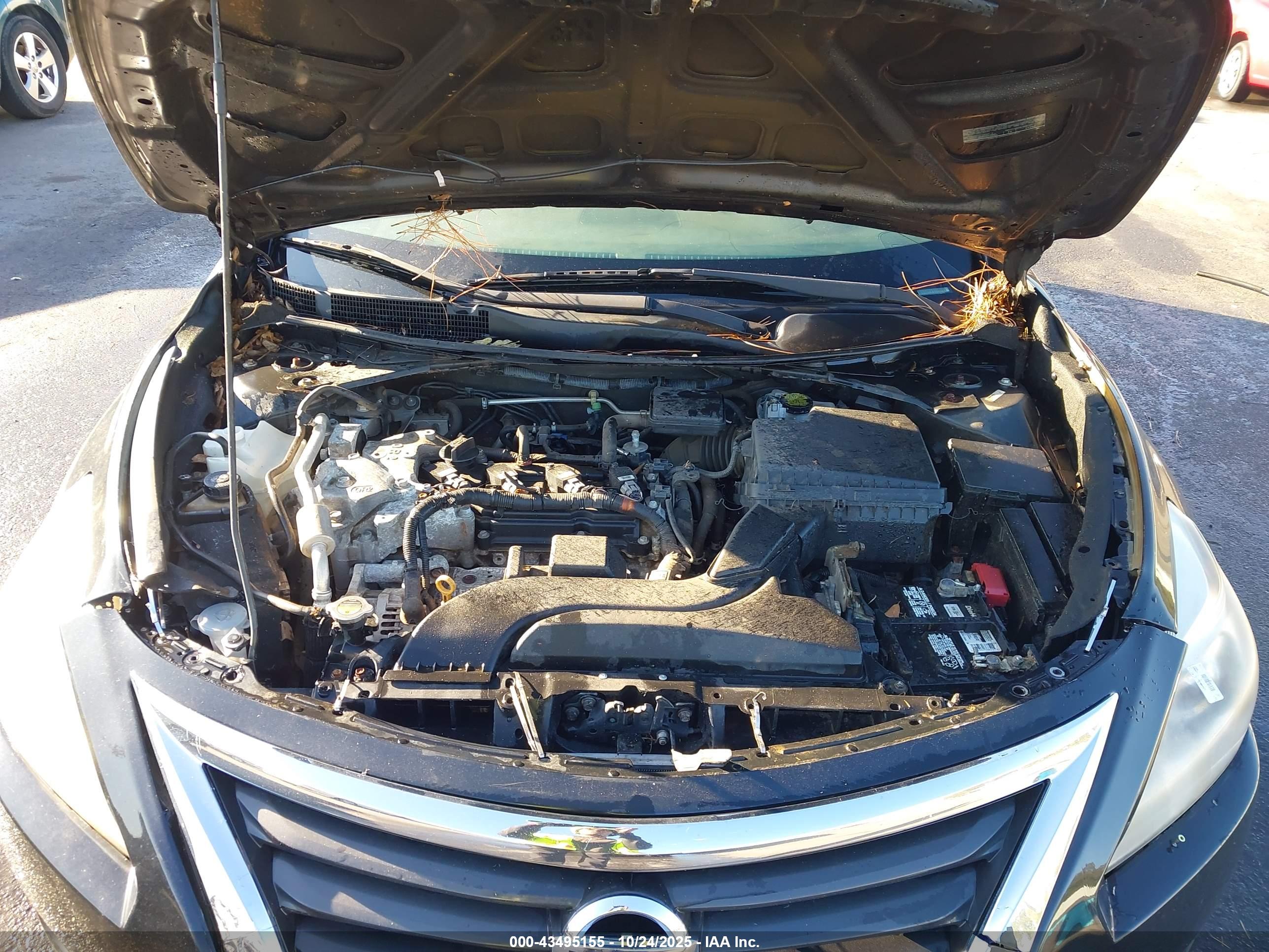 NISSAN ALTIMA image 10