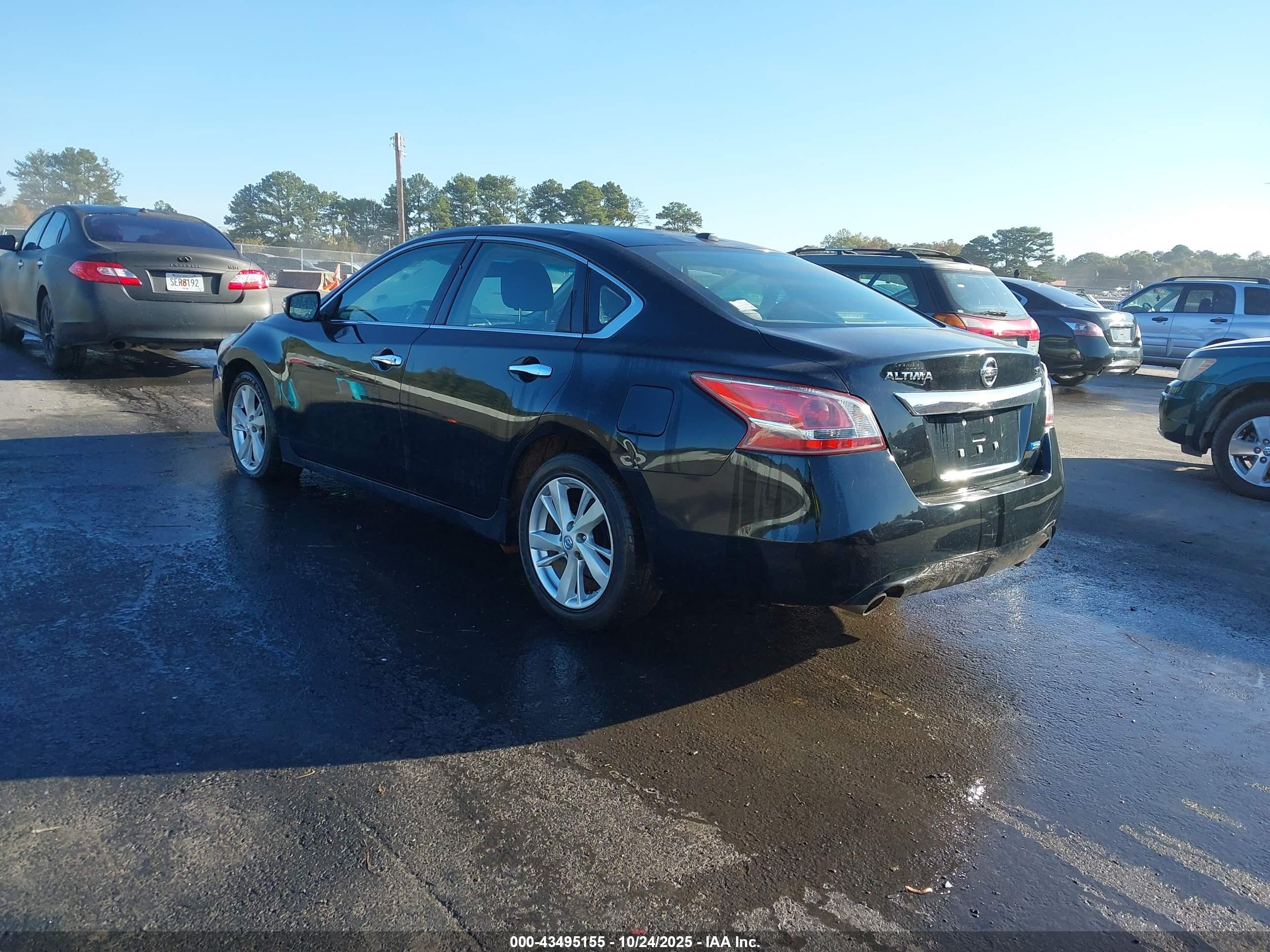 NISSAN ALTIMA image 3