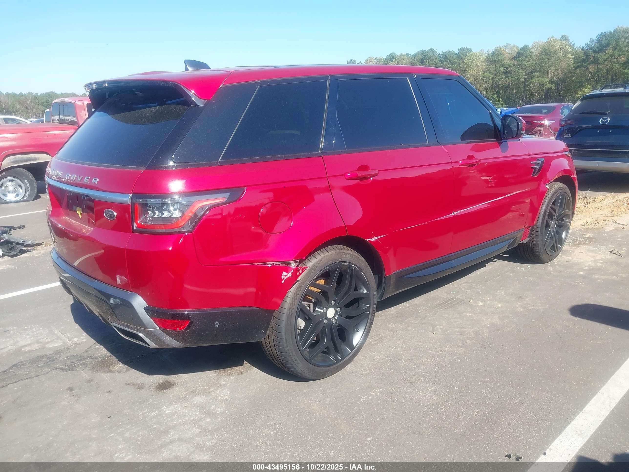 LAND ROVER image 4