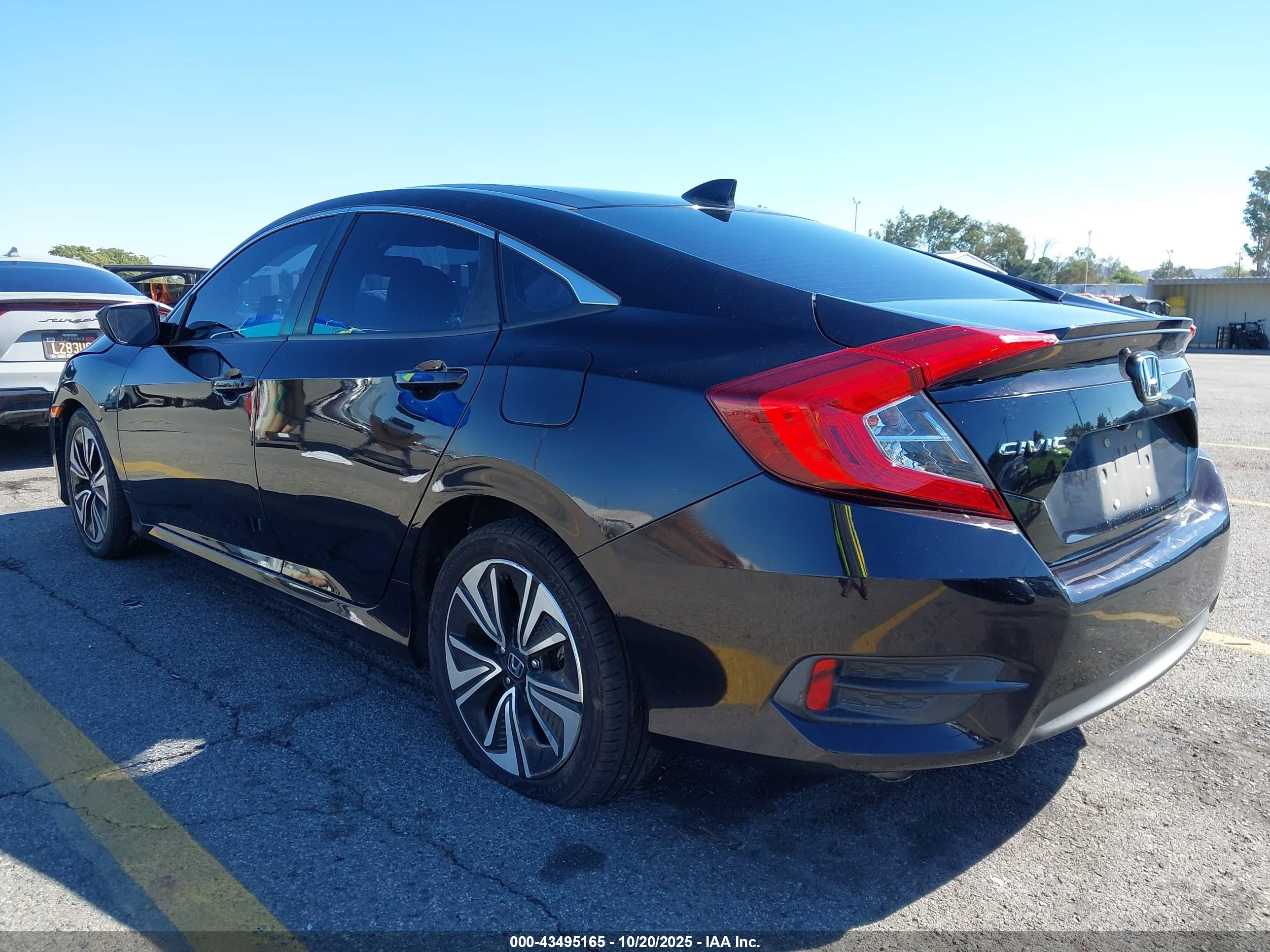 HONDA CIVIC image 3
