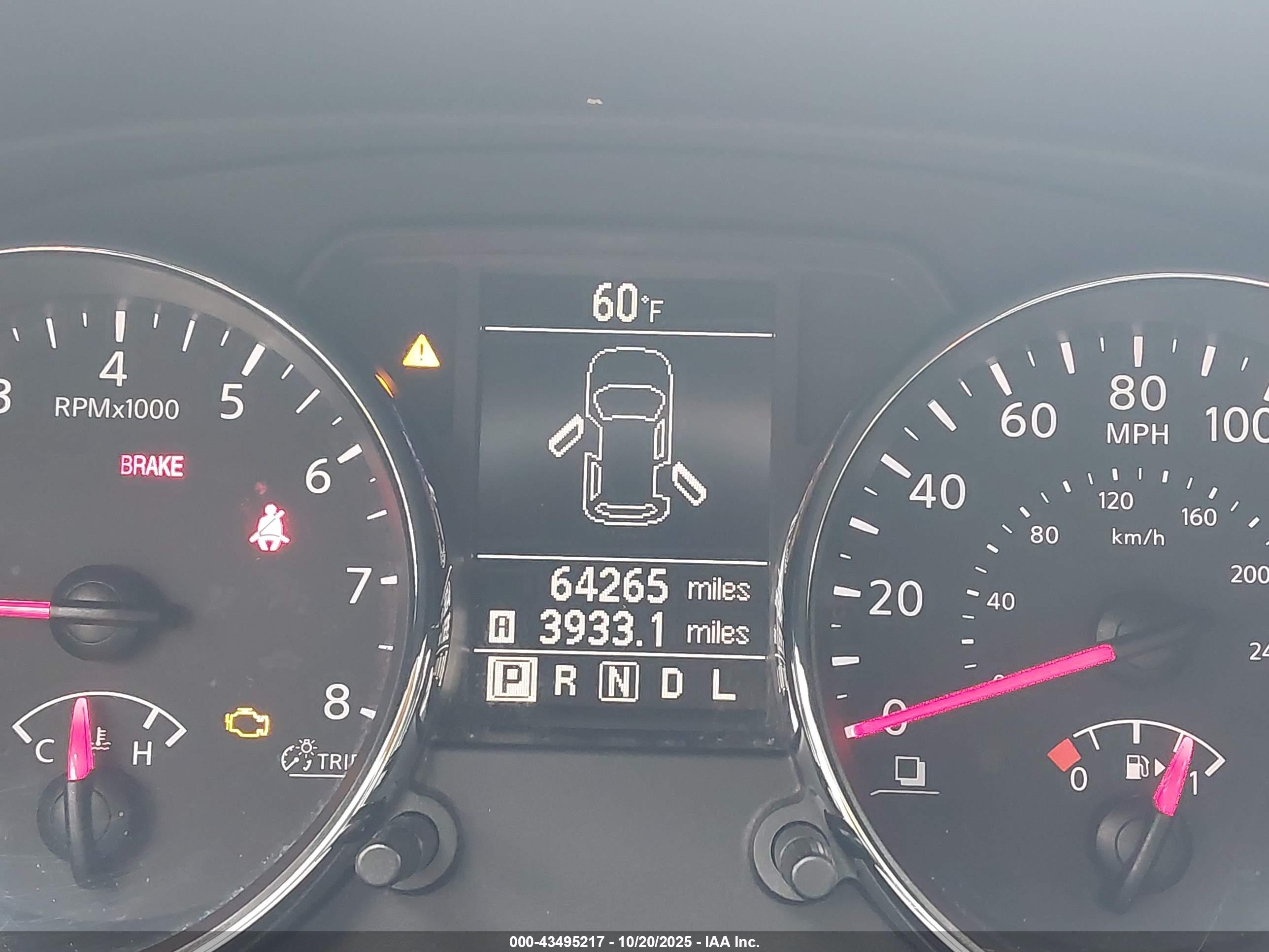 NISSAN ROGUE image 7