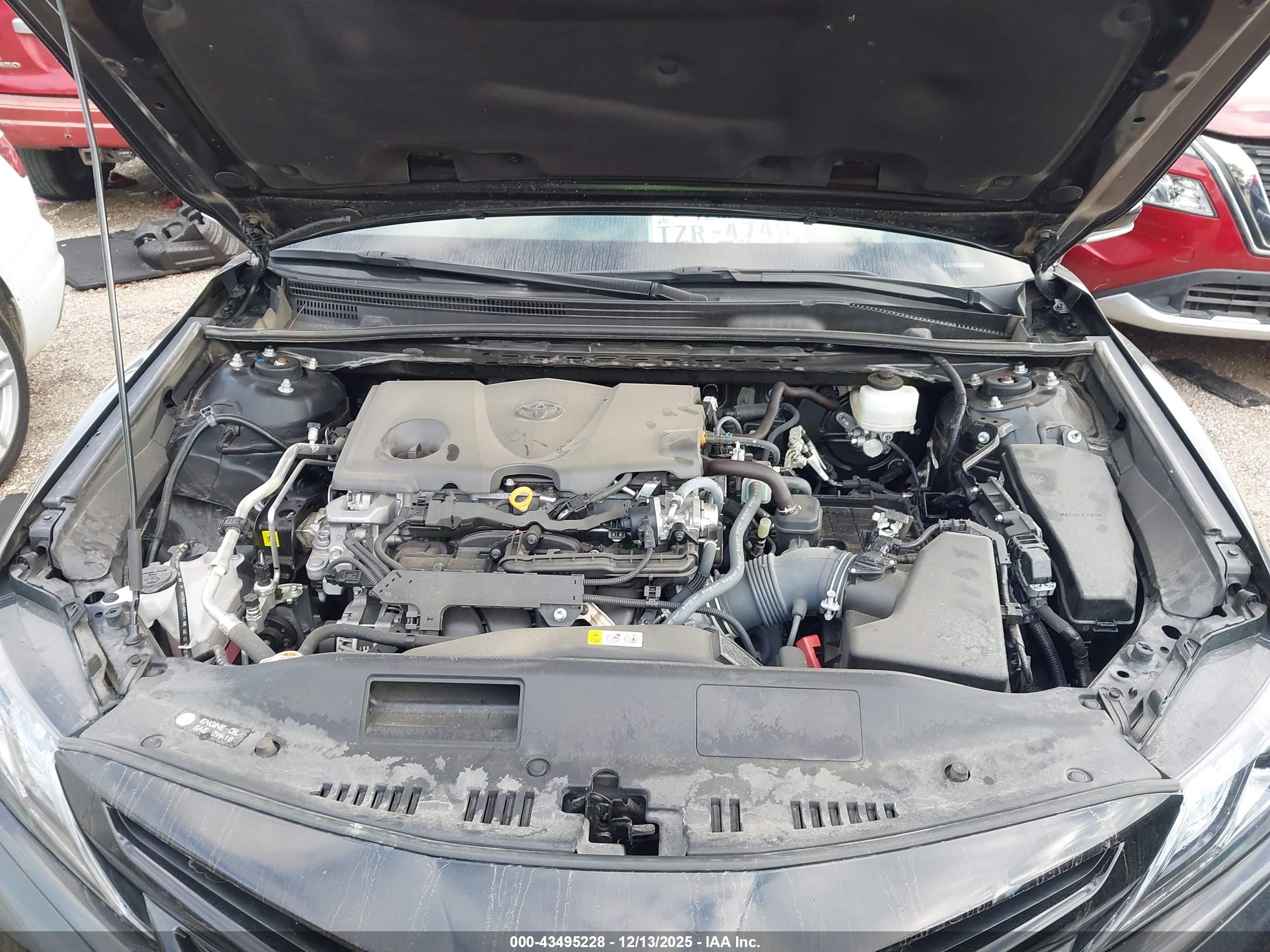 TOYOTA CAMRY image 10