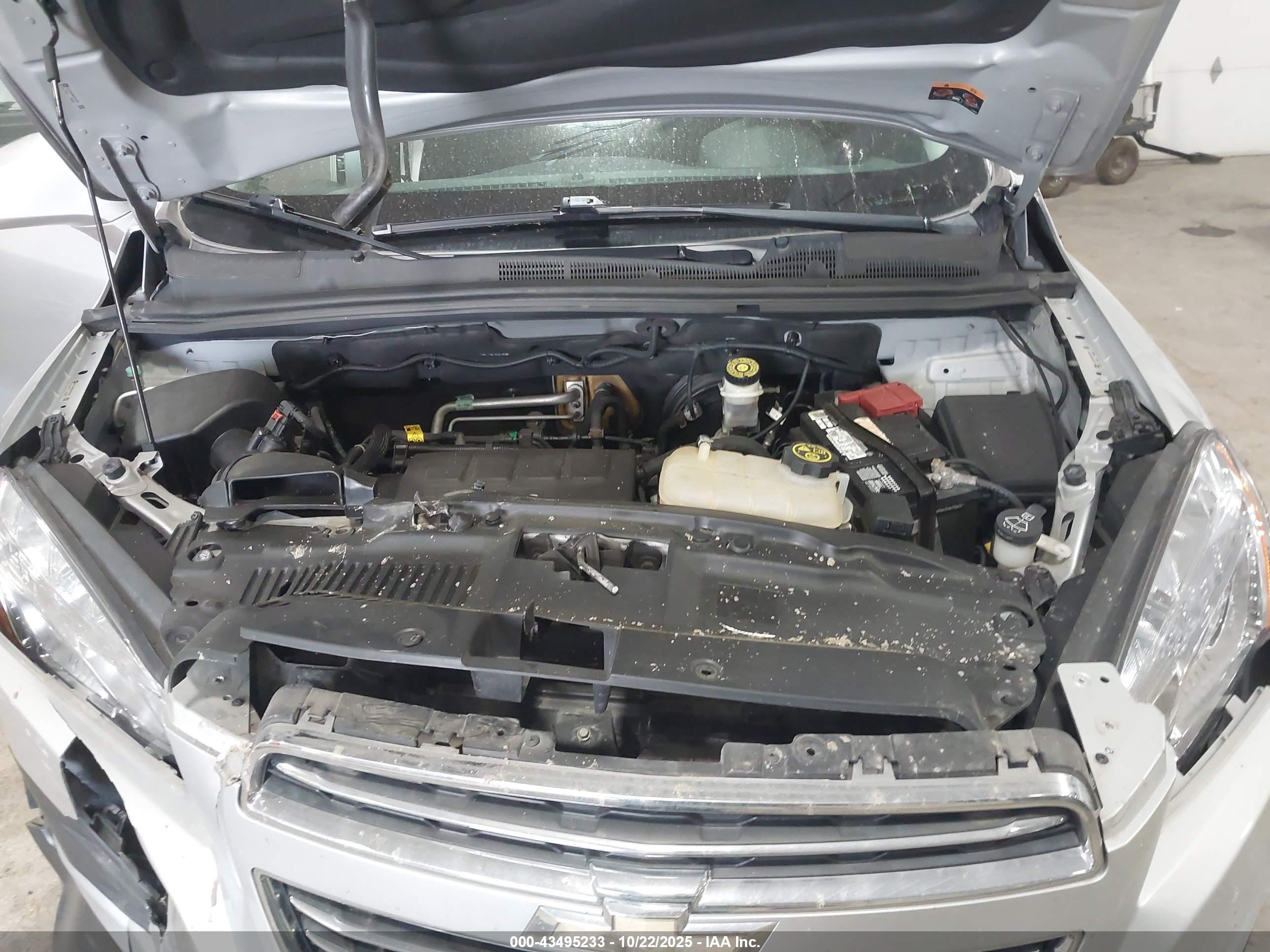 CHEVROLET TRAX image 10