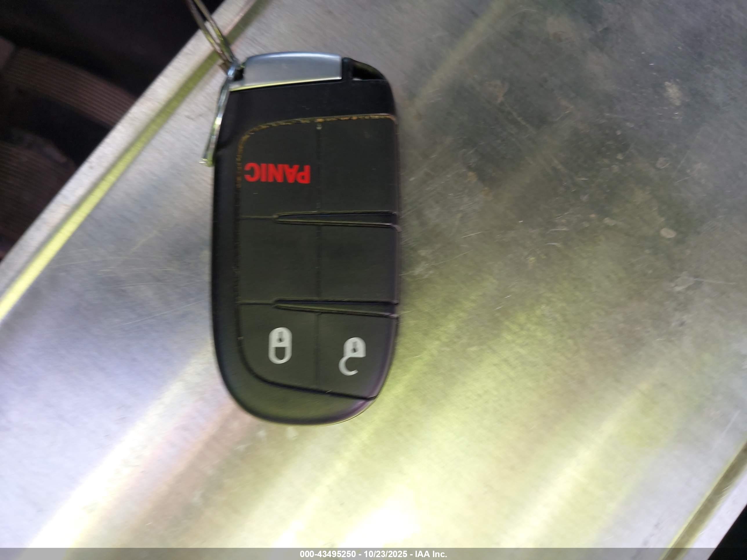 JEEP GRAND image 11